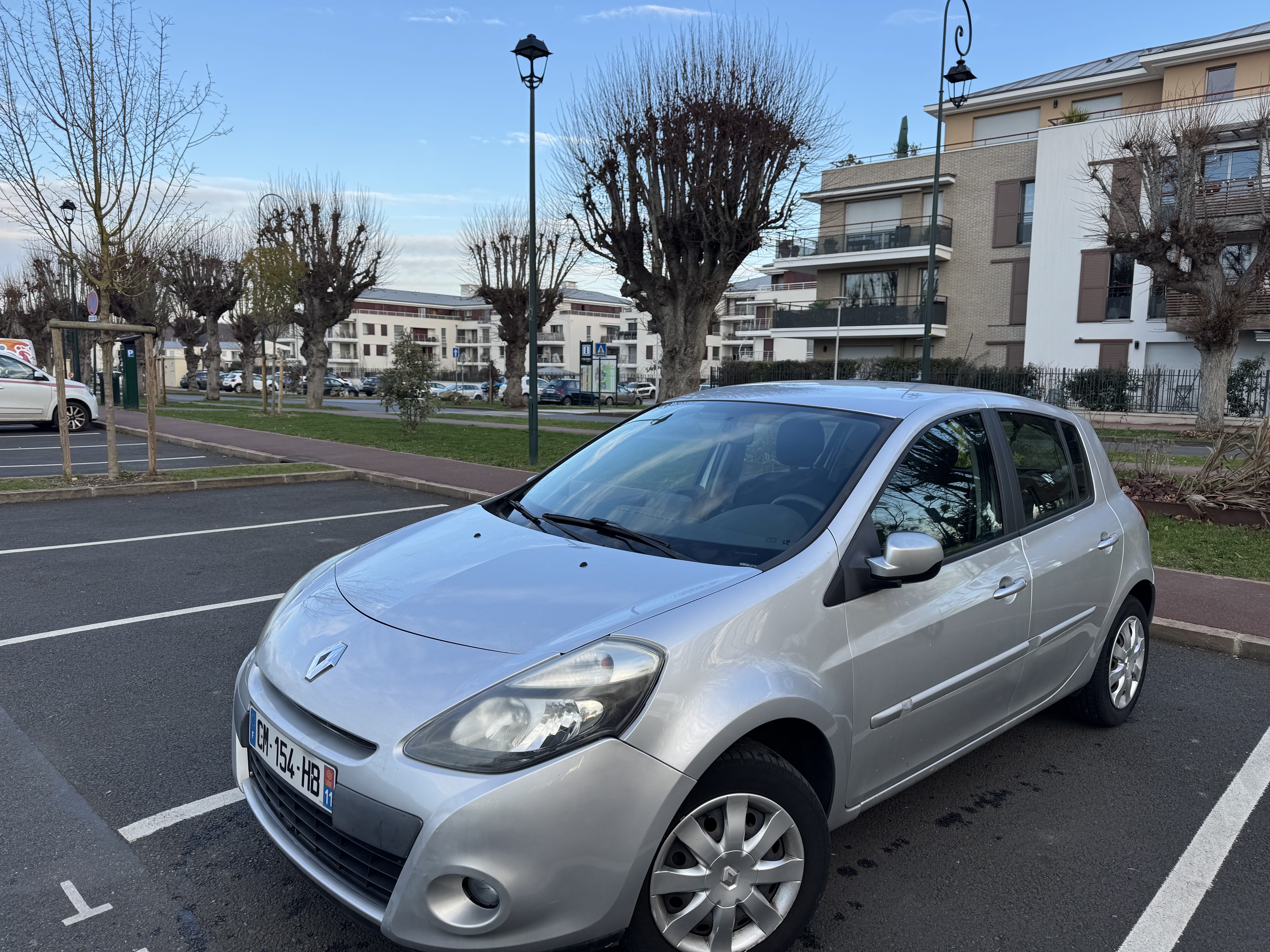 Renault Clio, 2012, Essence 95