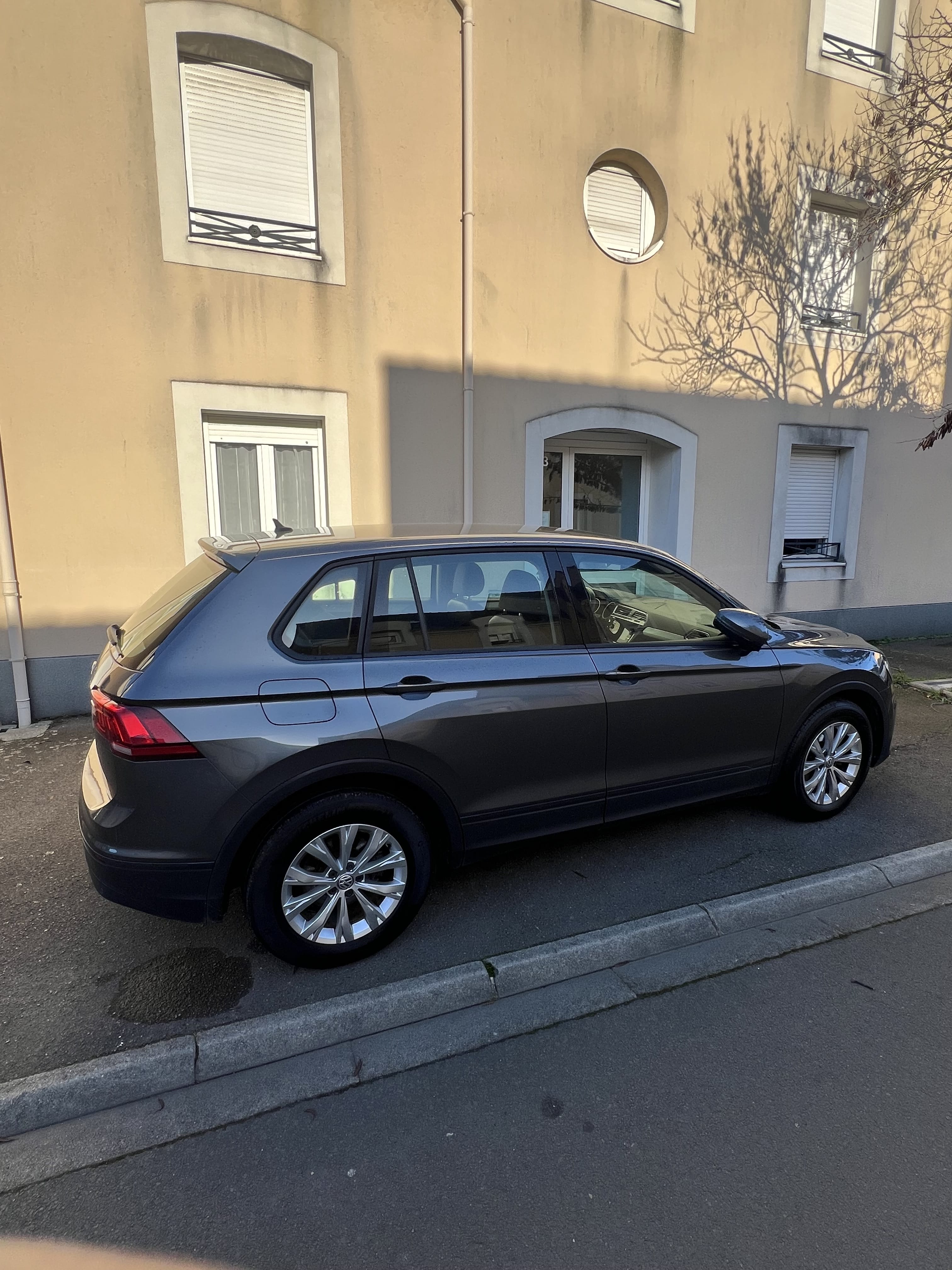Volkswagen Tiguan avec Régulateur de vitesse