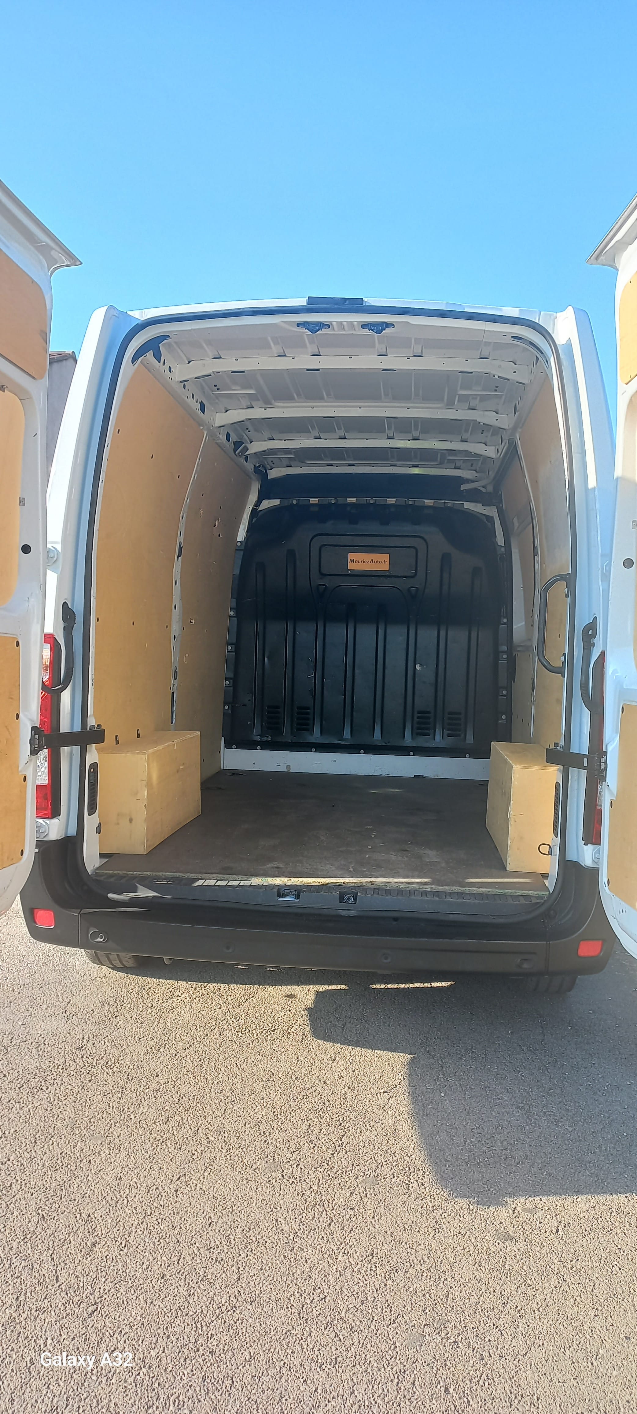 Renault Master avec GPS