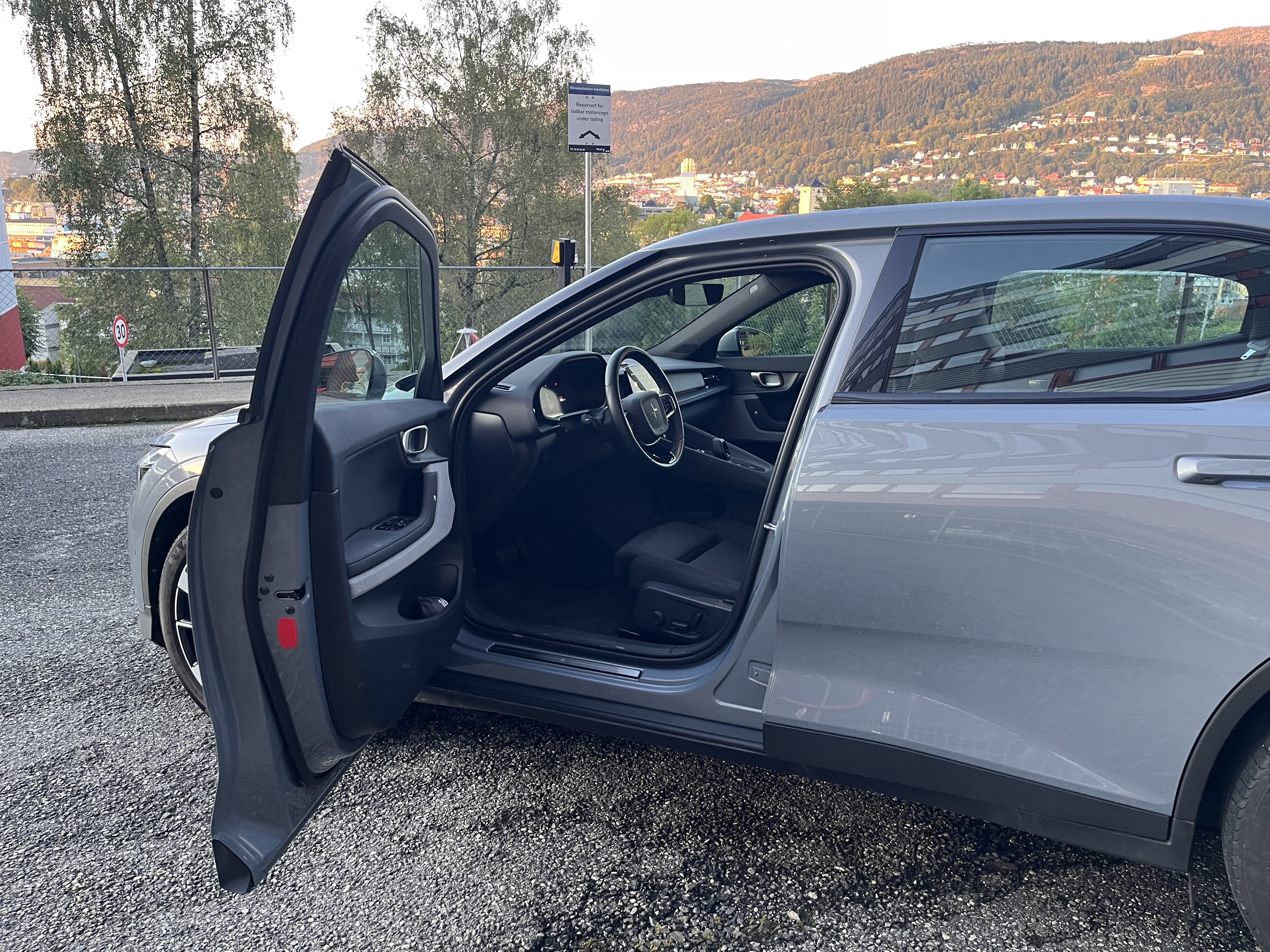 Polestar 2 Long Range Dual Motor med Bluetooth audio