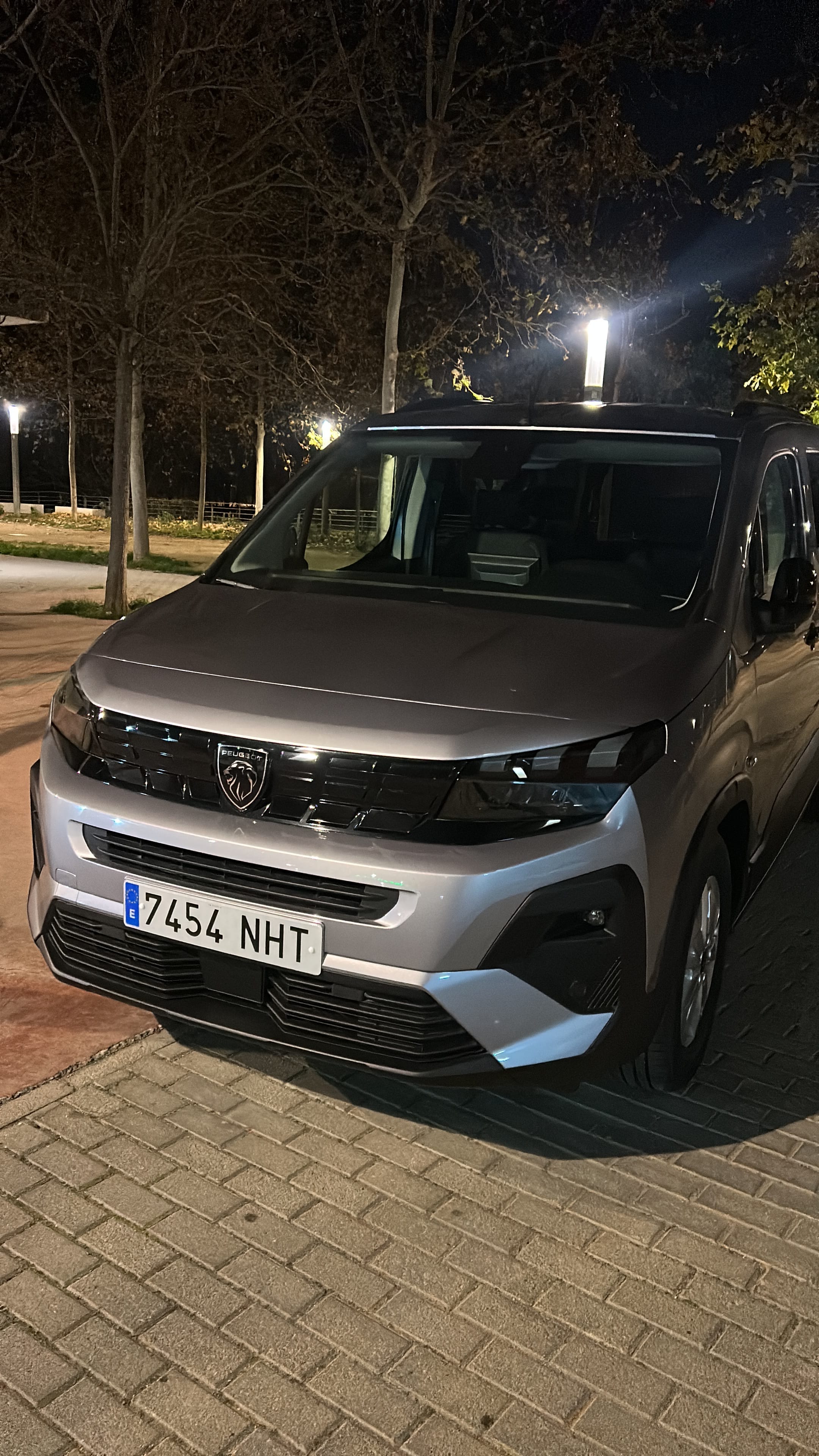 Peugeot e-Rifter Wagon, 2025, Diesel