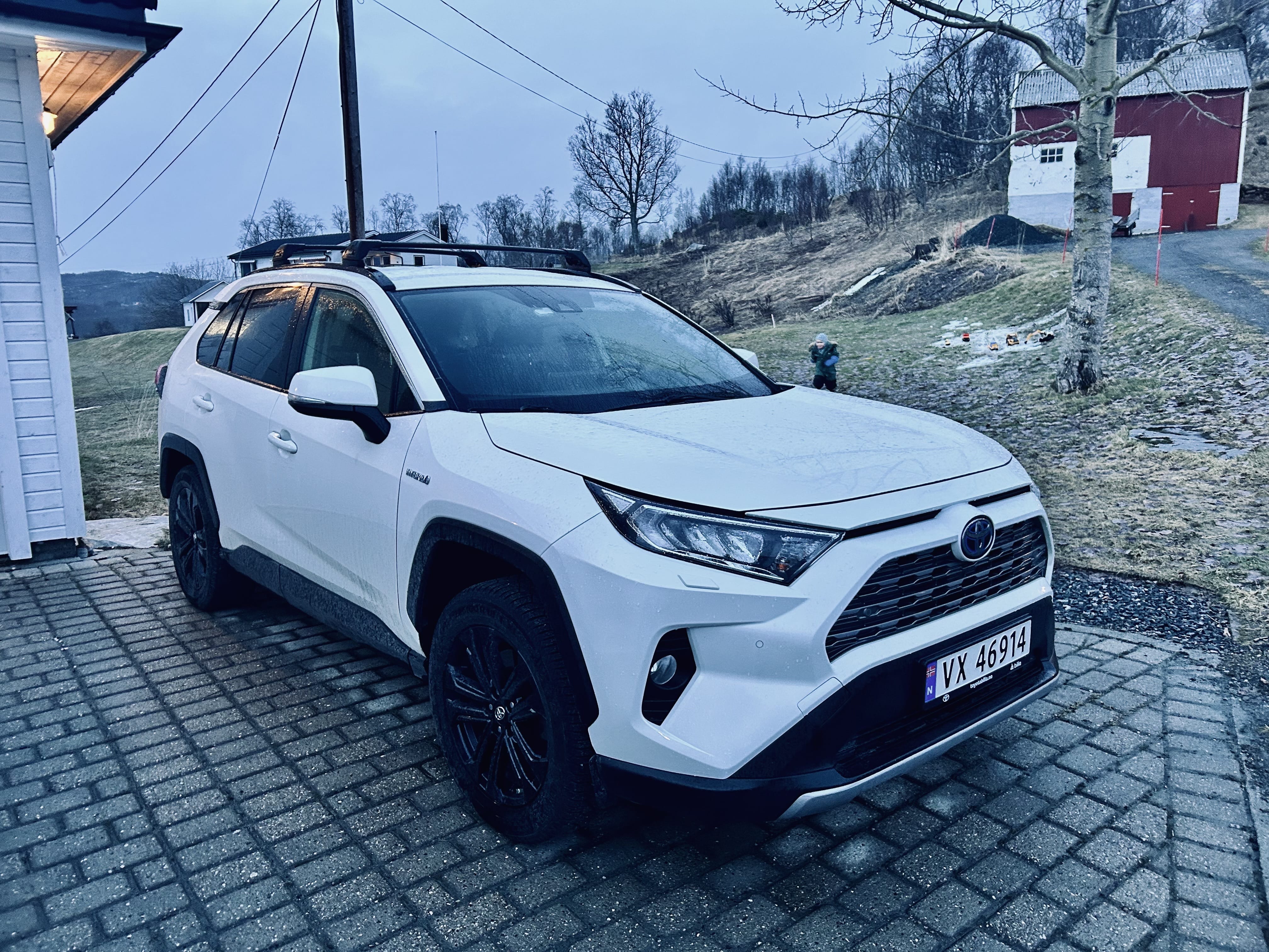 Toyota RAV 4 Hybrid med Aircondition