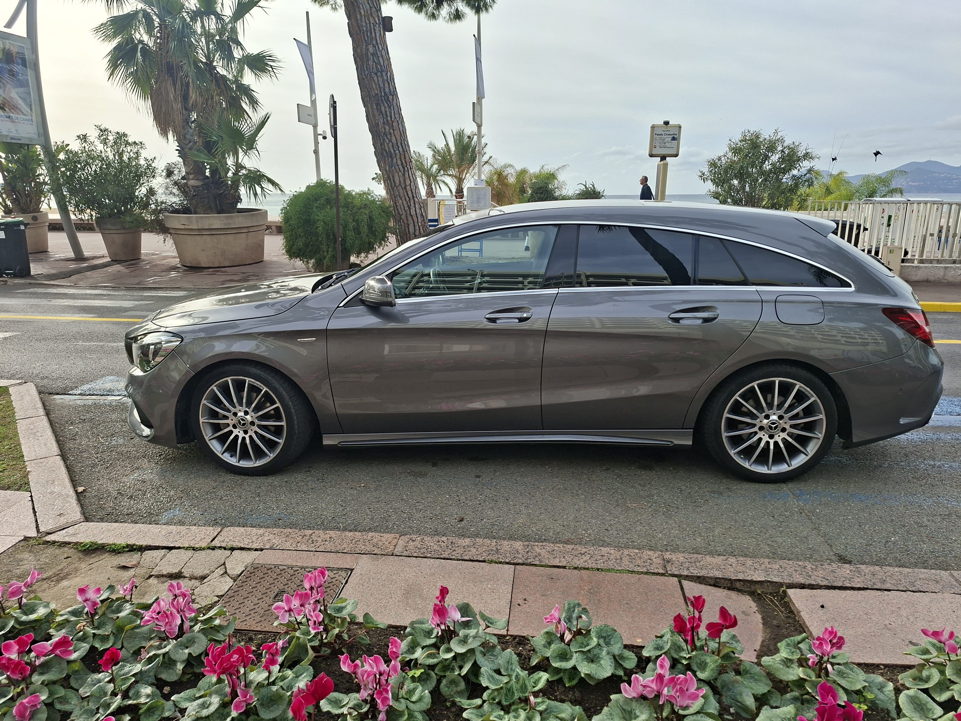 Mercedes-Benz CLA 200 avec Climatisation