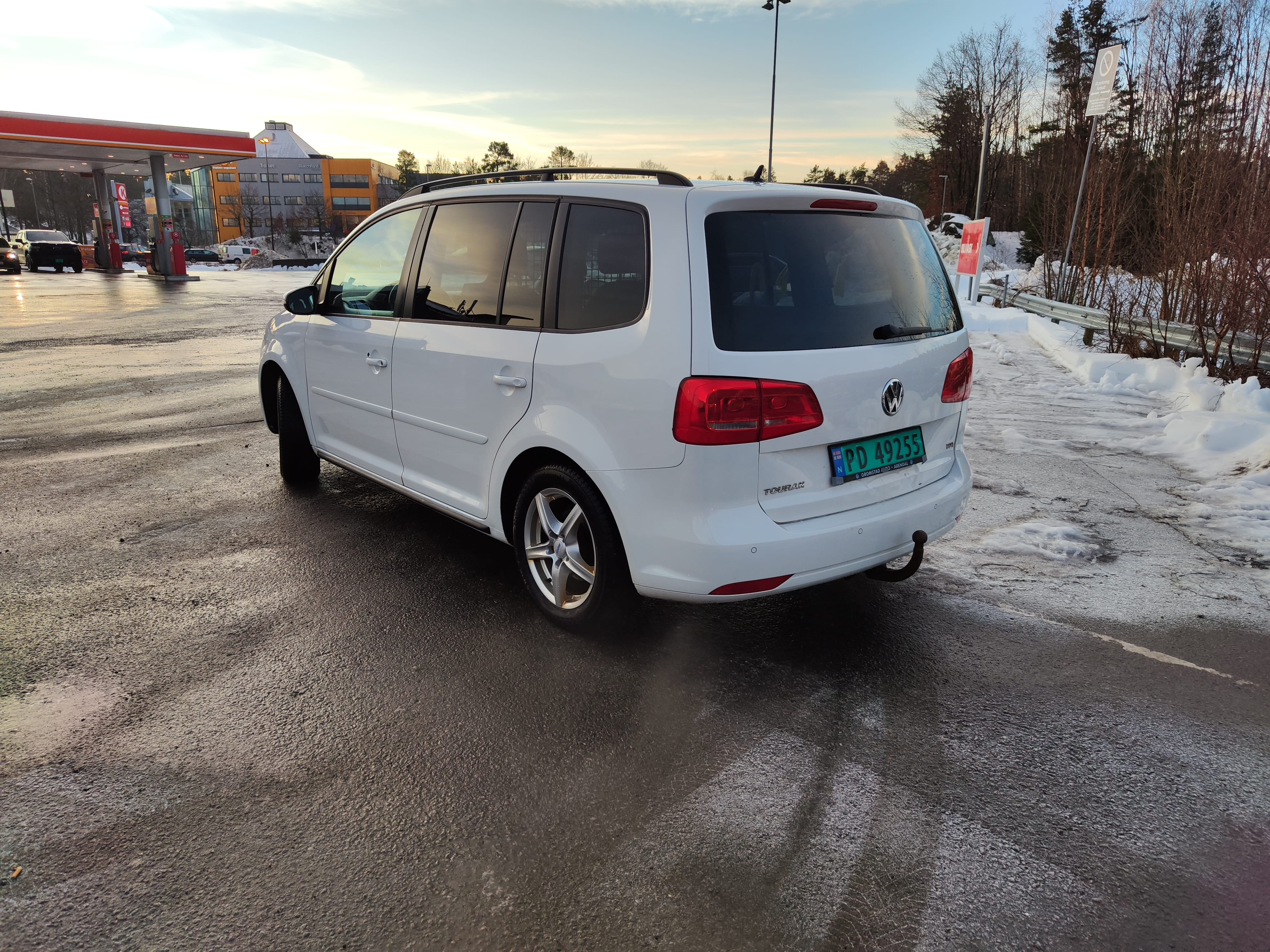 Volkswagen Touran Varebil med Aircondition