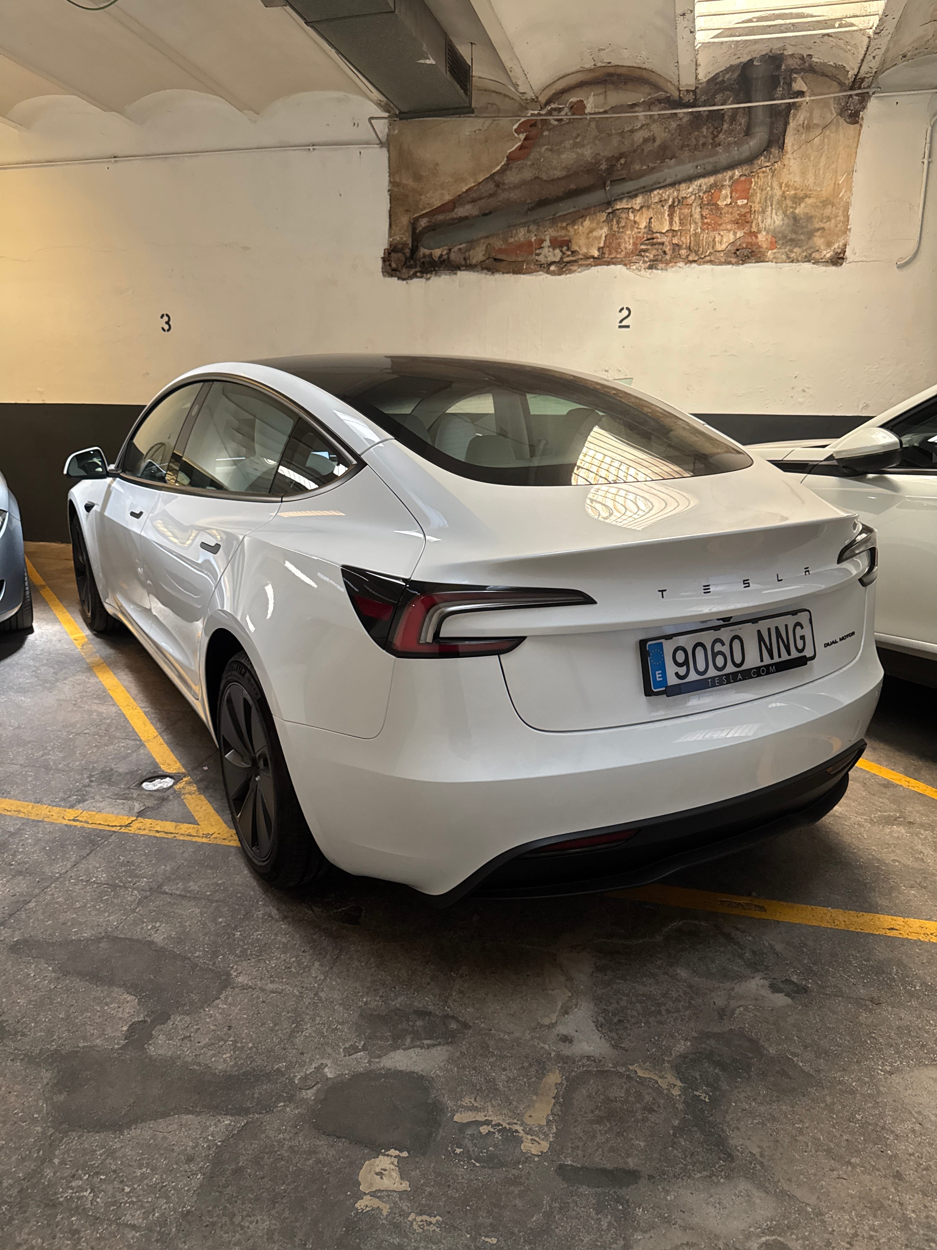 Tesla Model 3 Long Range con Cámara de marcha atrás