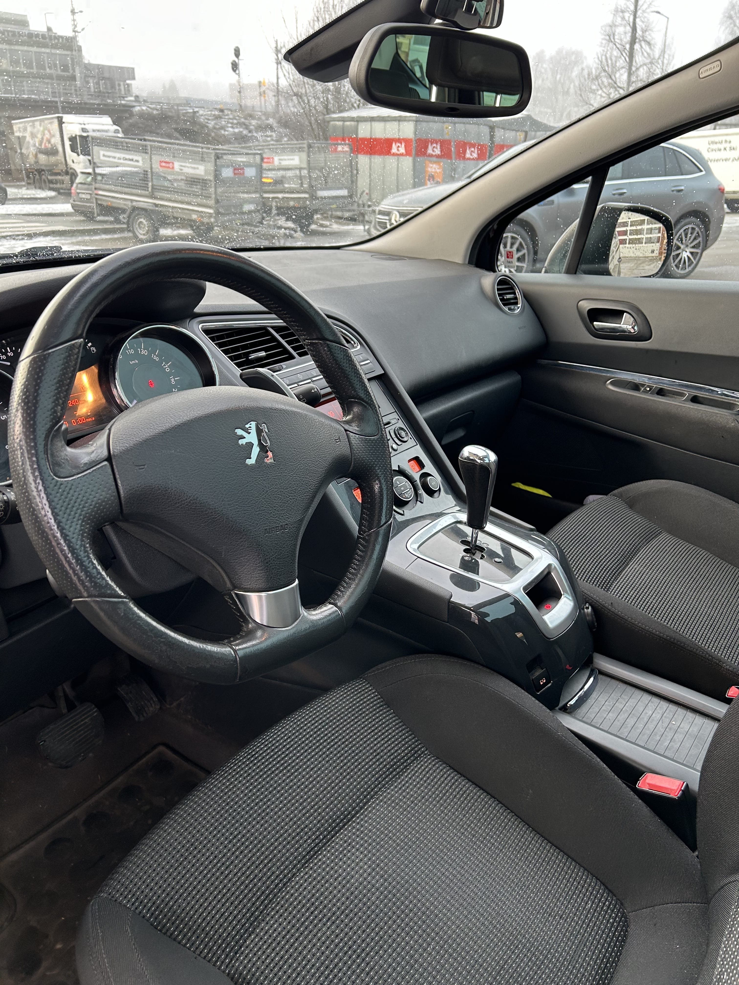 Peugeot 5008 med Aircondition