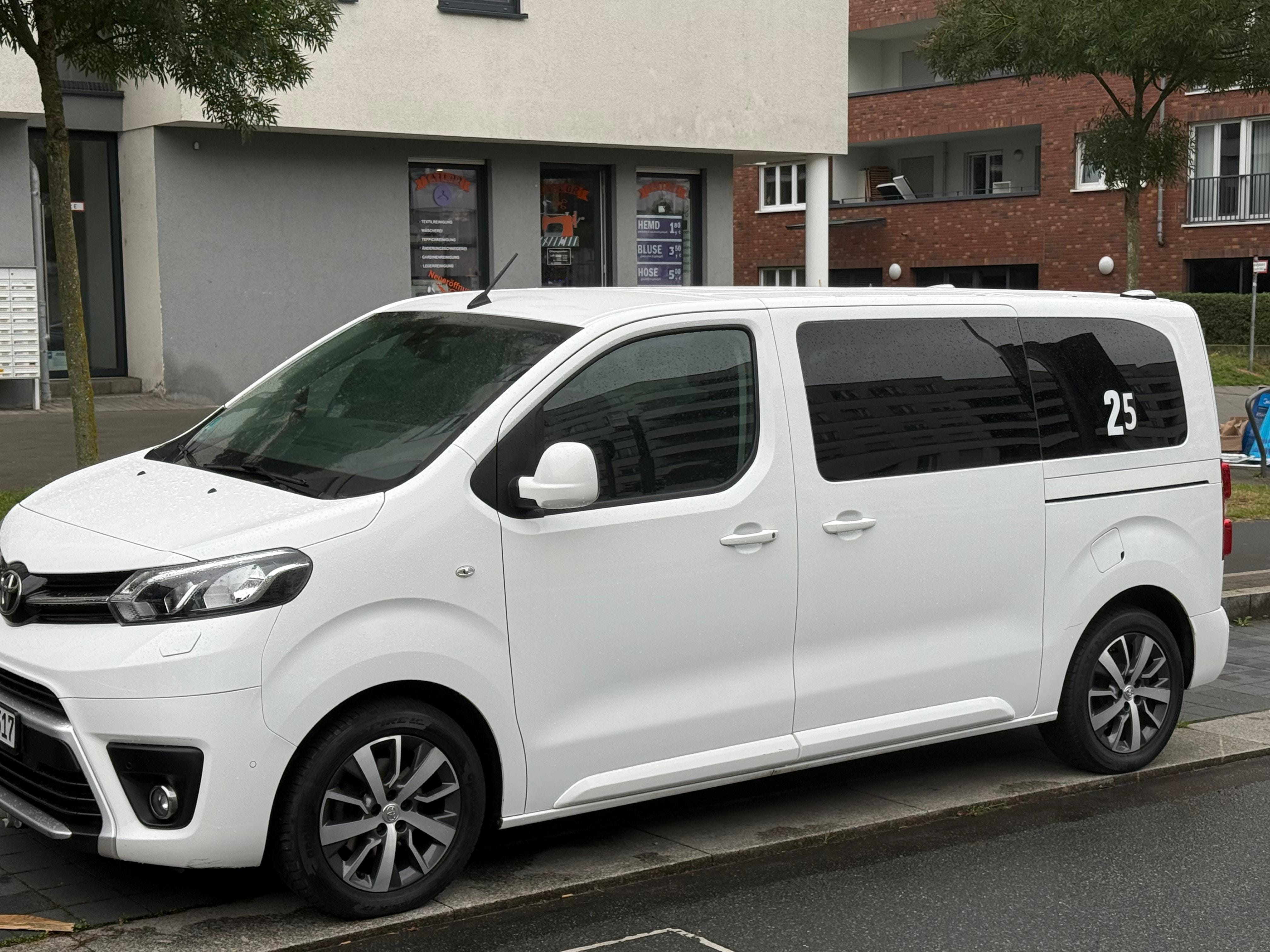 Toyota Proace Verso, 2022, Diesel, 8 Sitze
