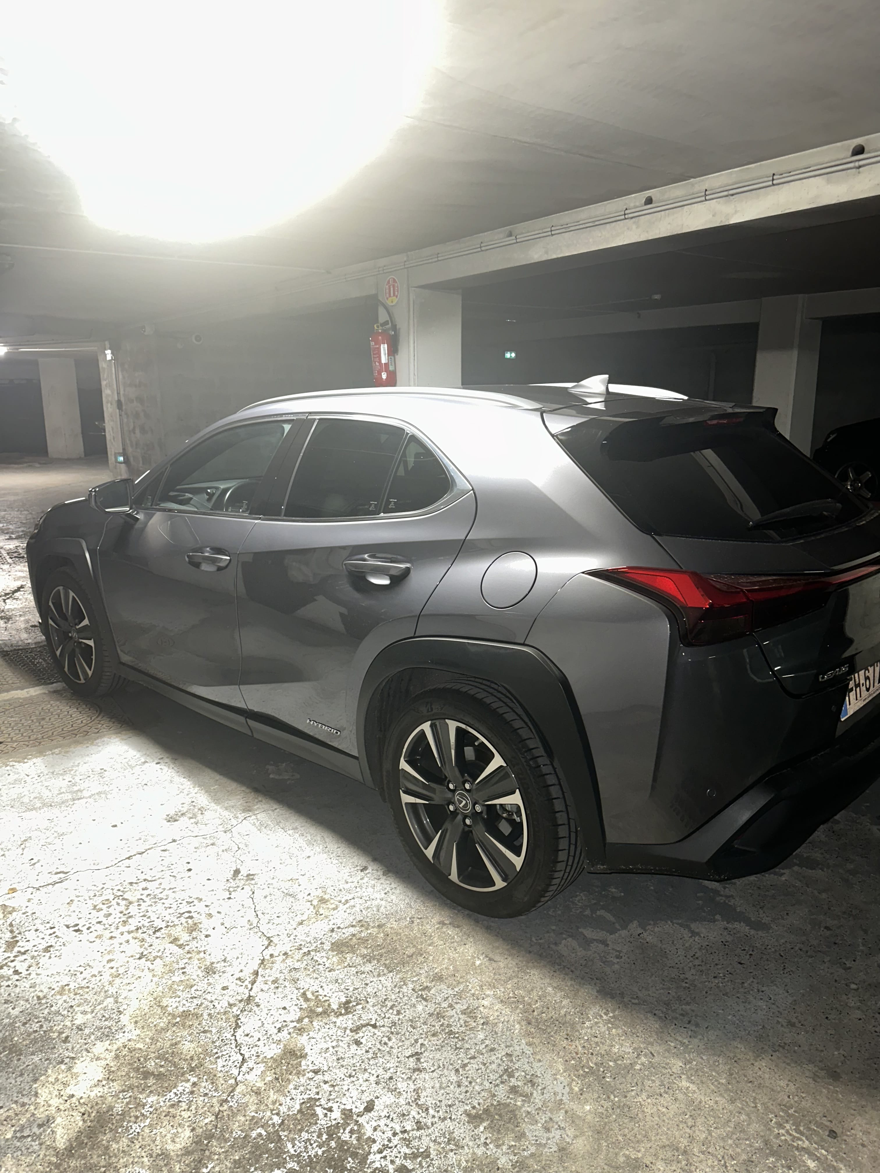 Lexus UX 250h avec Climatisation