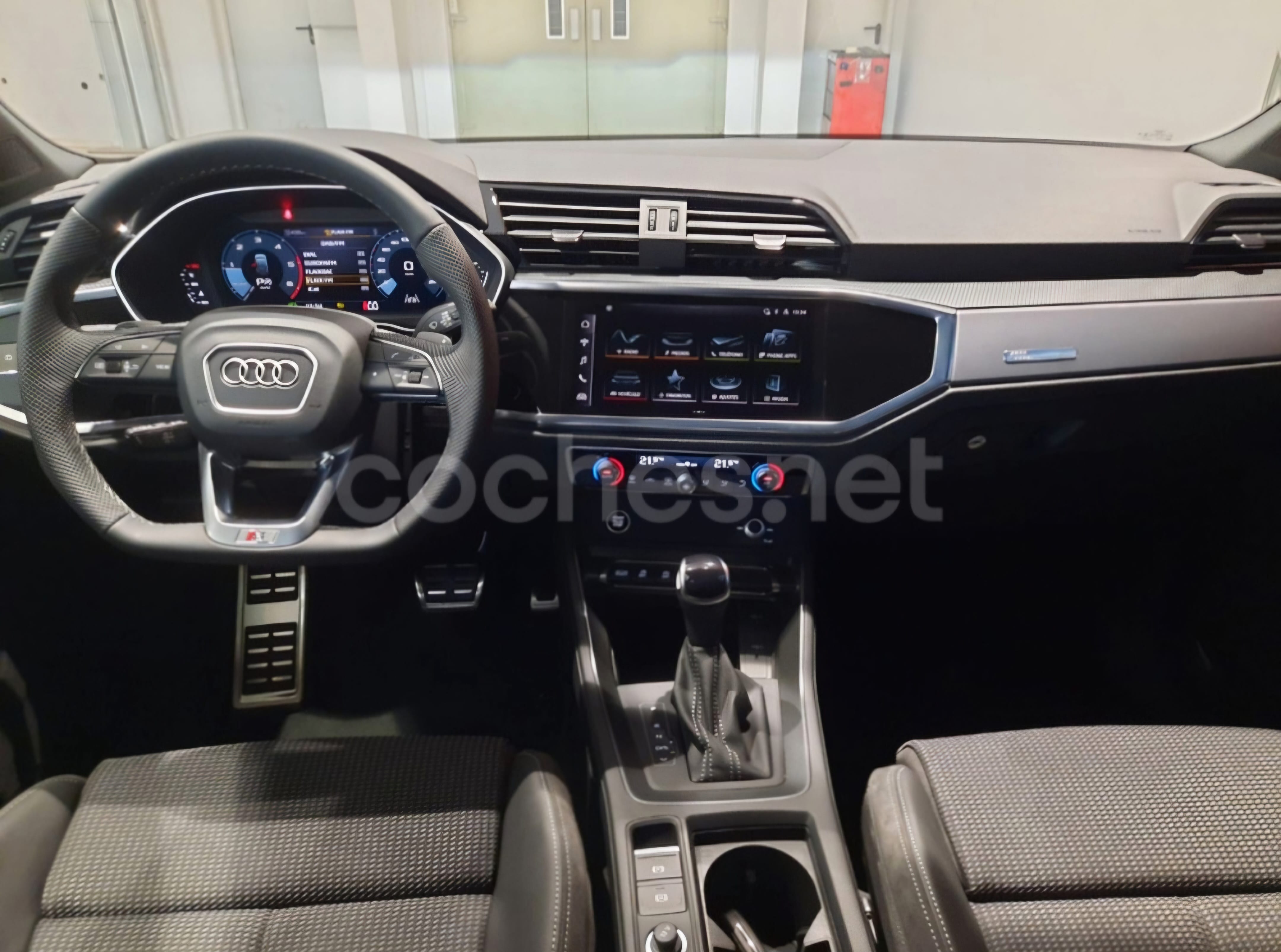 Audi Q3 Sportback con Entrada de Audio/iPod