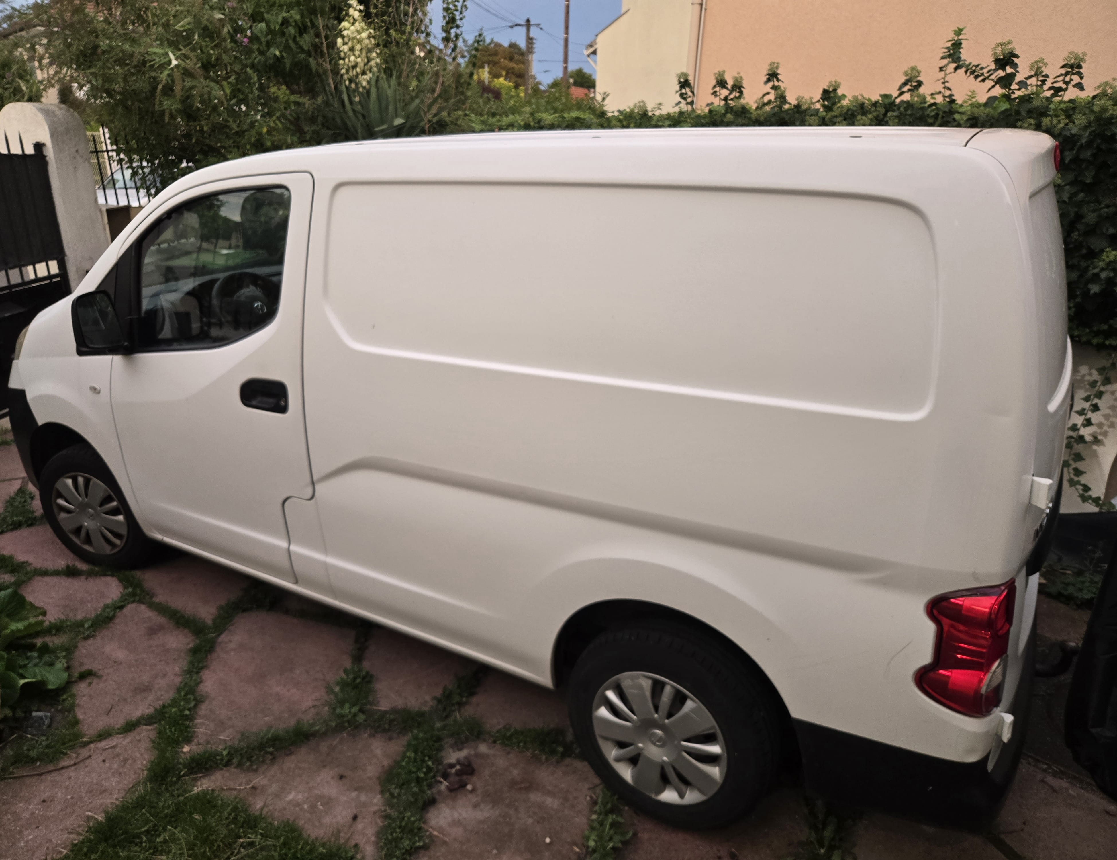 Nissan NV200 avec Régulateur de vitesse