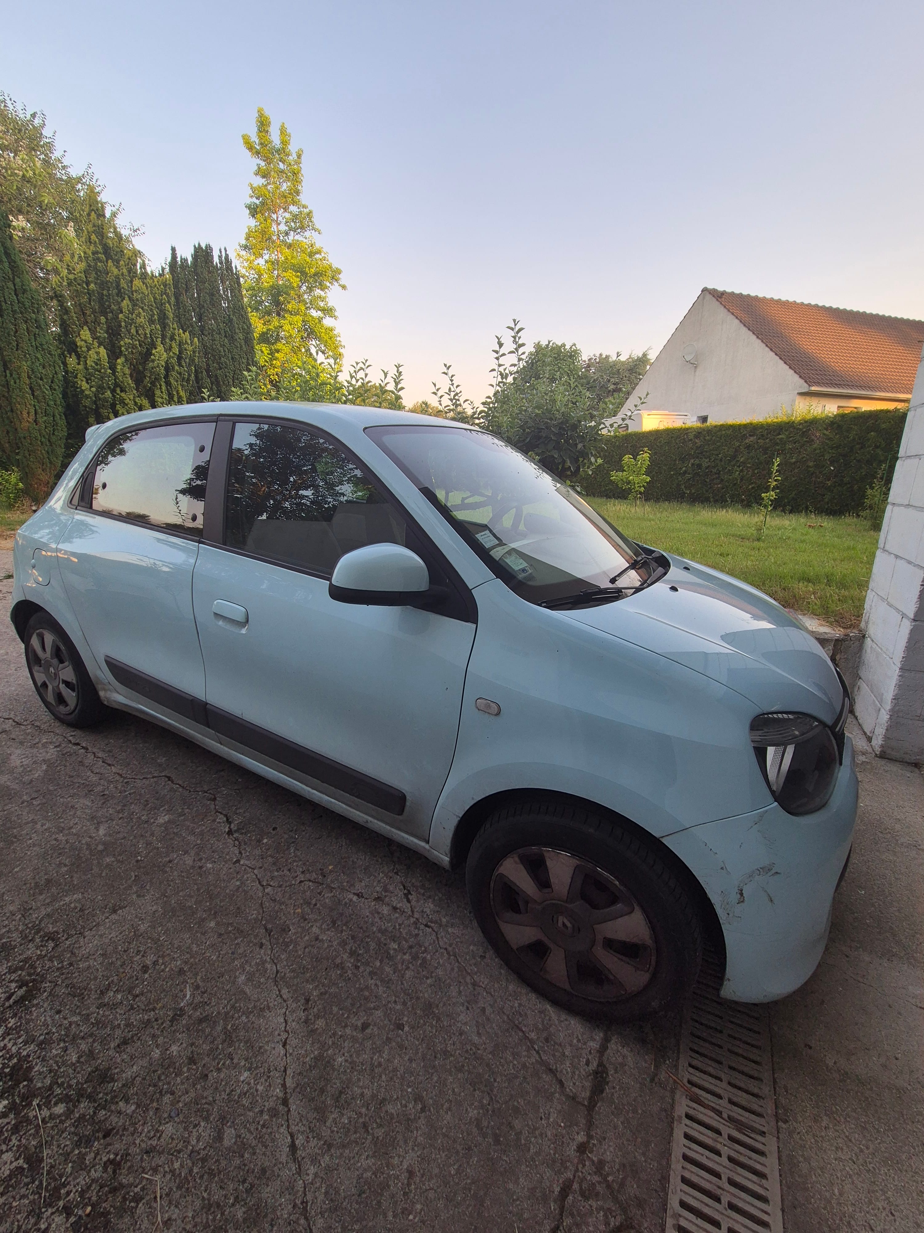 Renault Twingo III avec Climatisation
