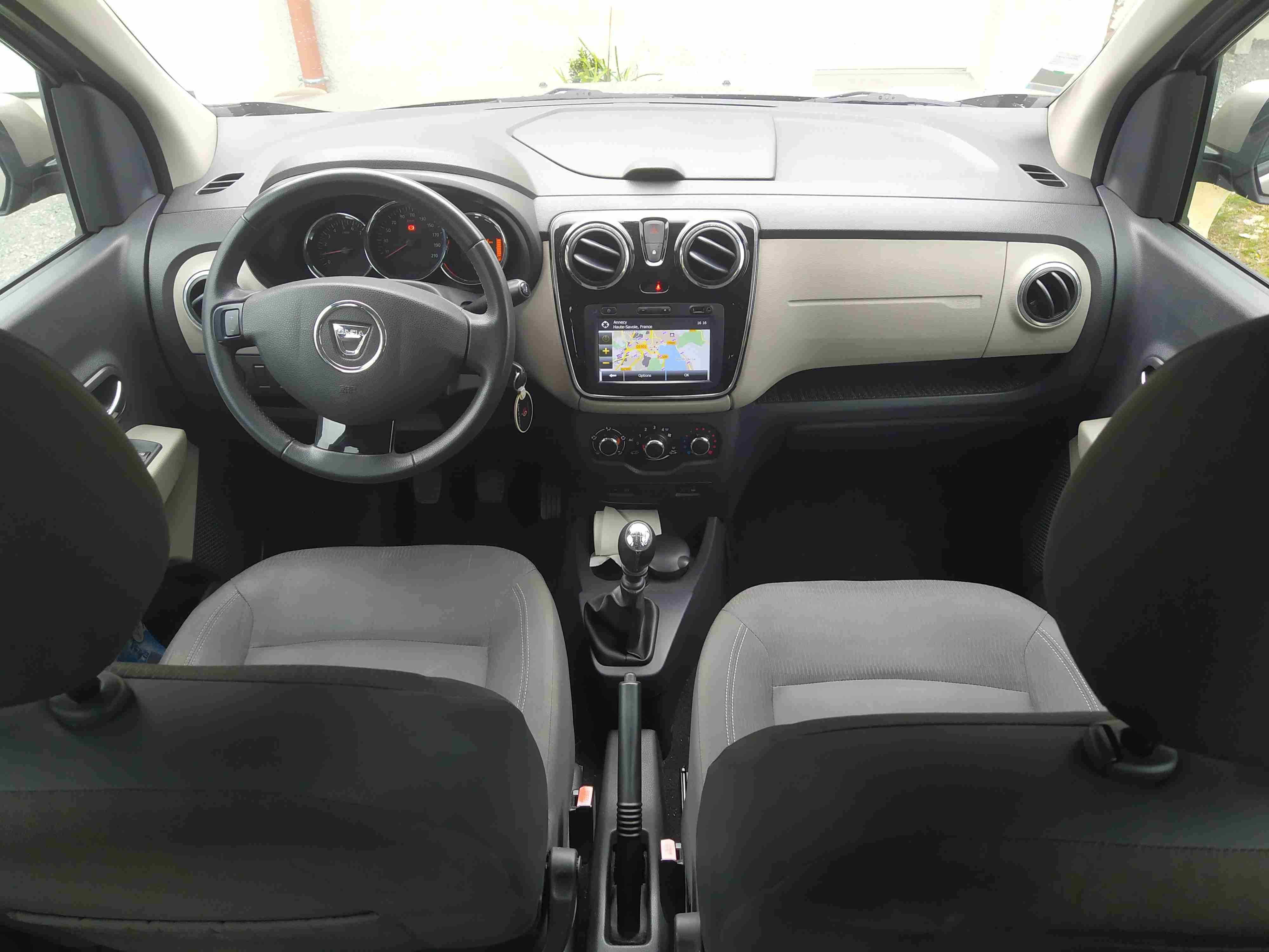 Dacia Lodgy avec Port USB