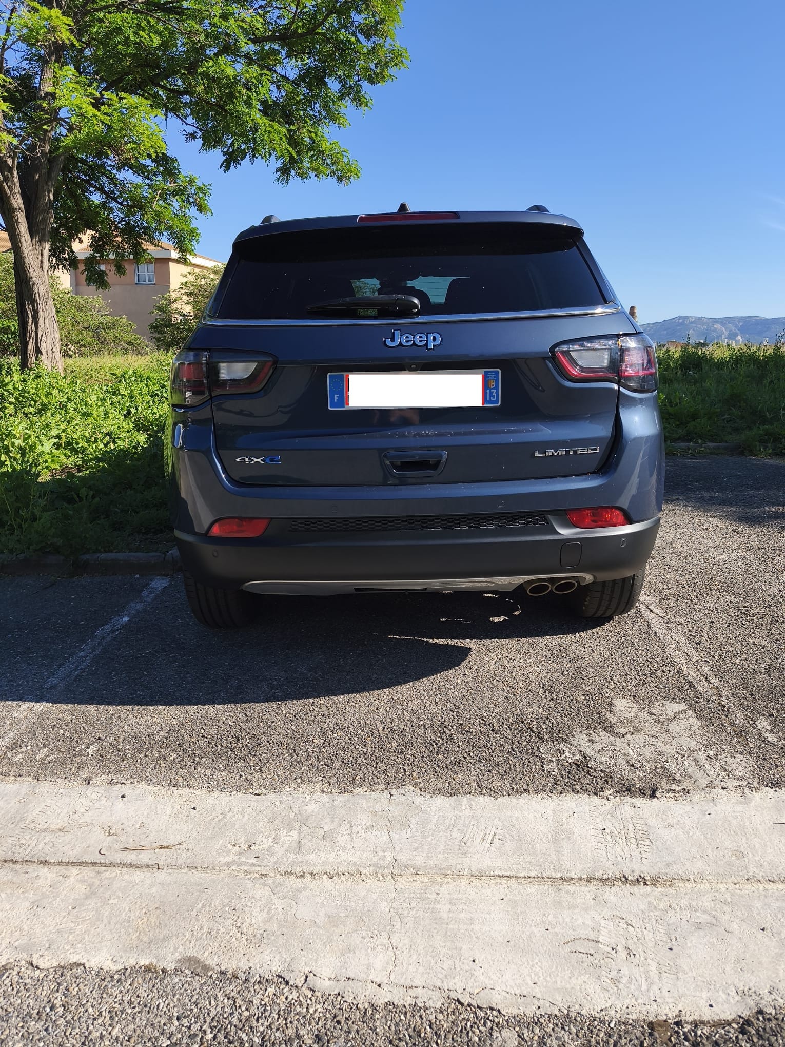 Jeep Compass Limited Boîte auto avec attelage con Apple CarPlay