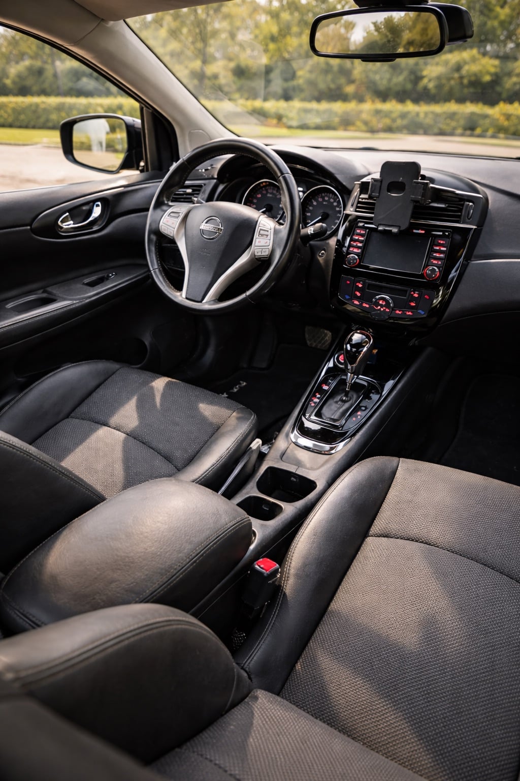 Nissan Pulsar avec GPS