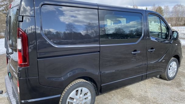 Opel Vivaro med Aircondition