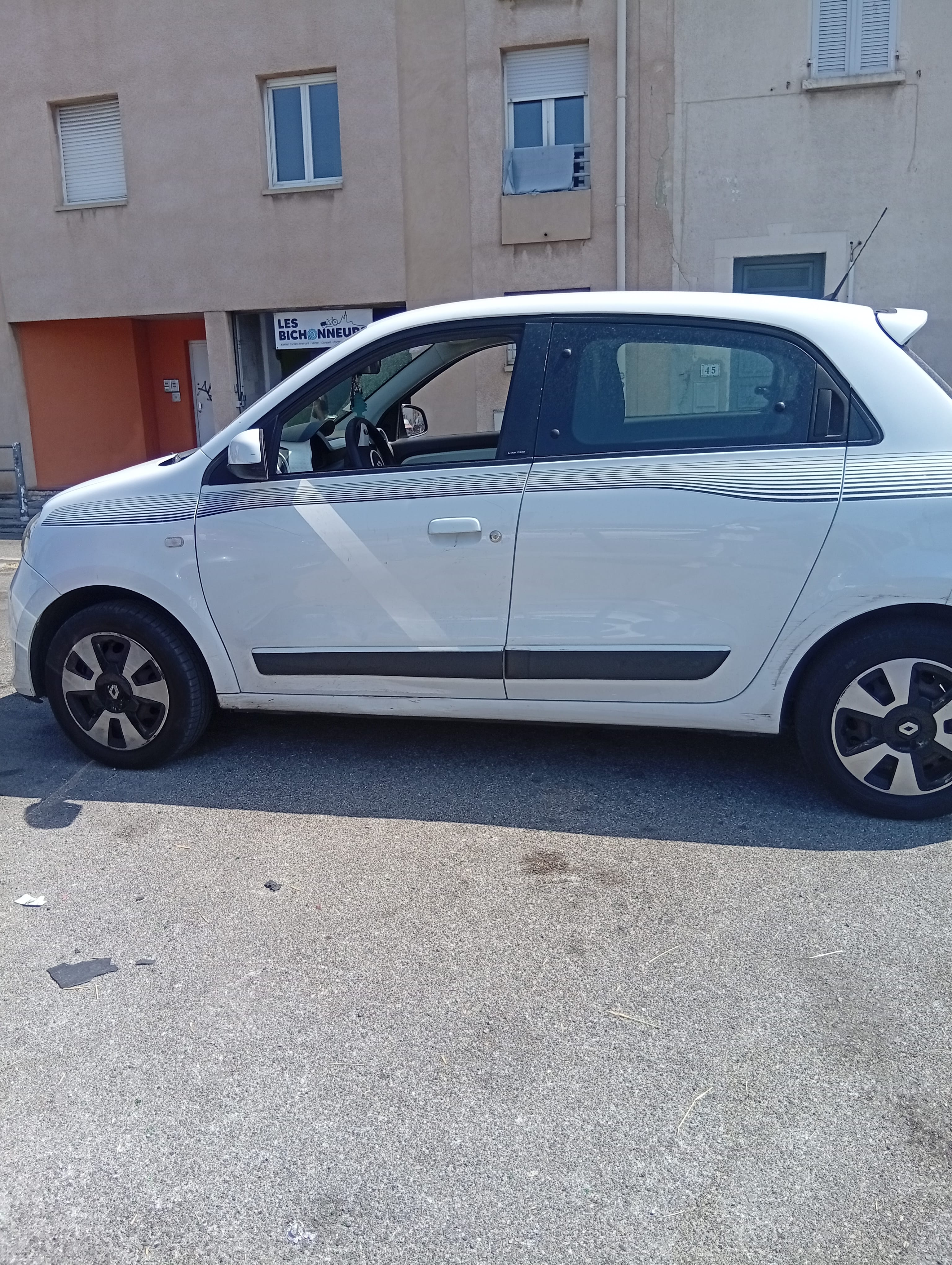 Renault Twingo, 2015, Essence 98