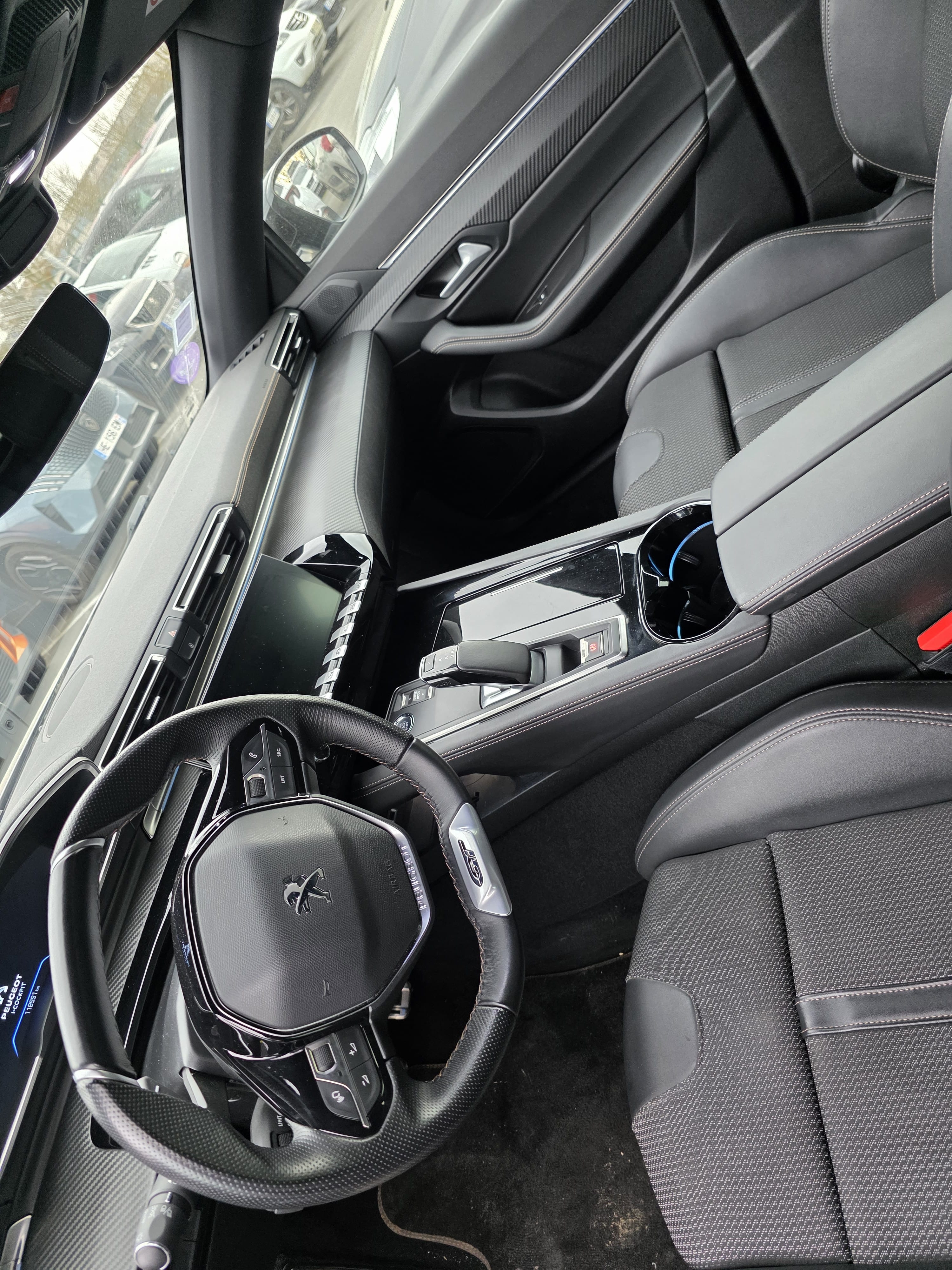 Peugeot 508 SW avec Régulateur de vitesse