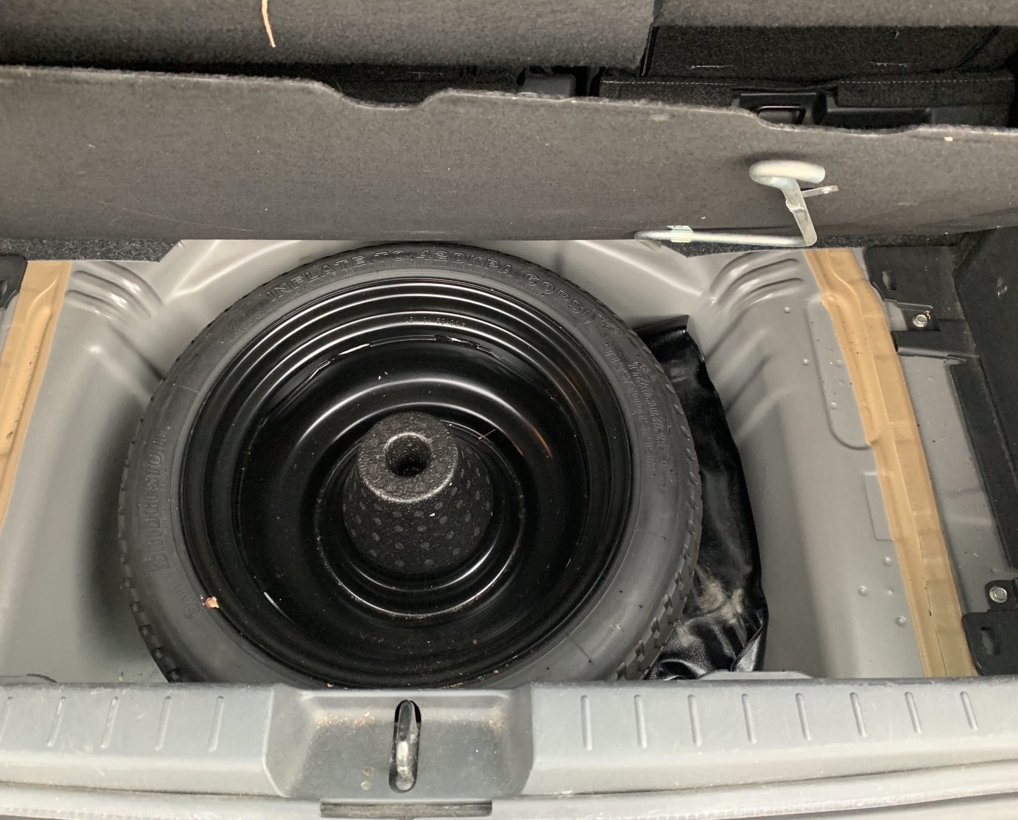 Toyota Yaris Clim - 1 avec Entrée audio / iPod