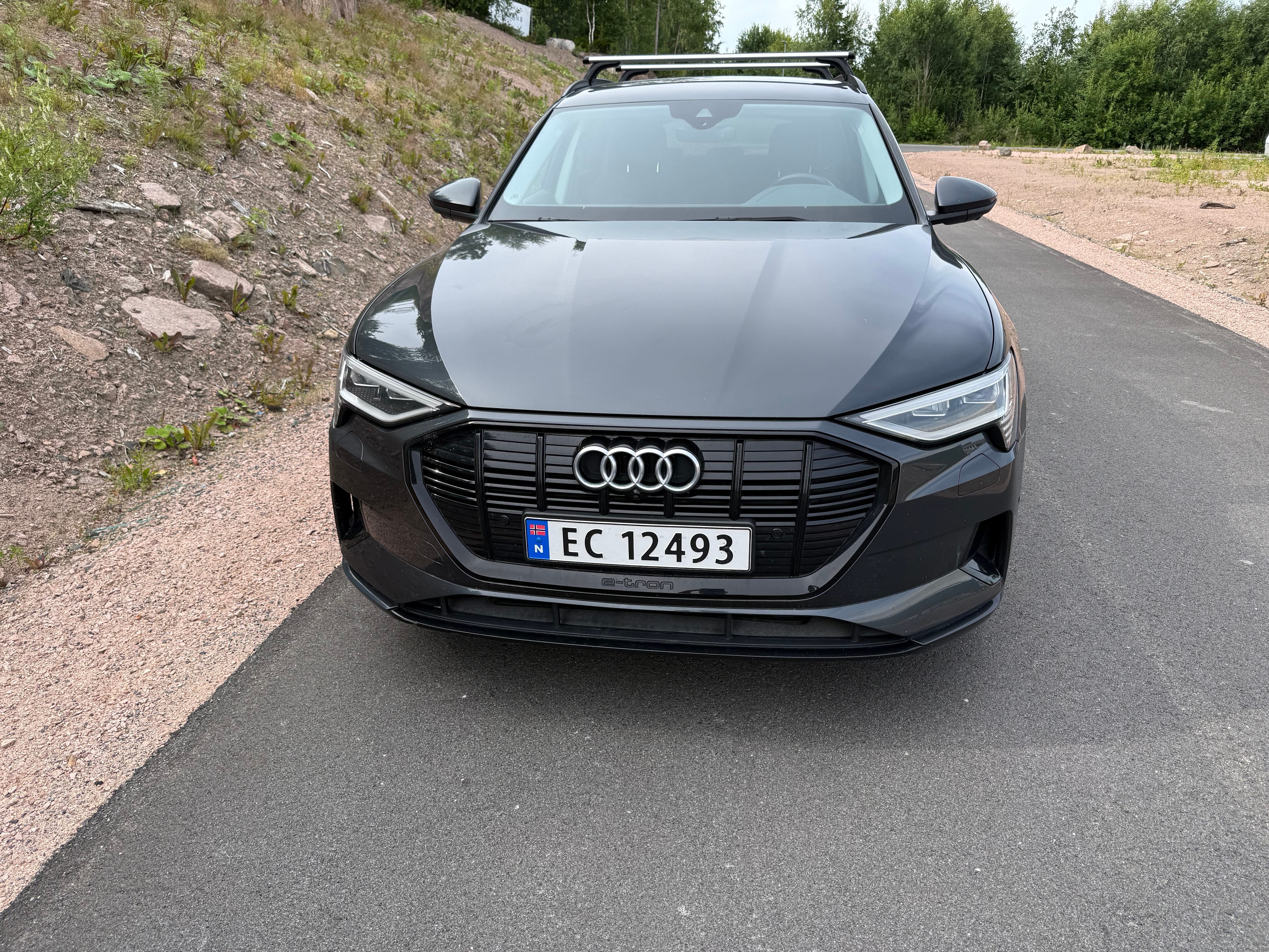 Audi e-tron 55 Advanced sport med Firehjulstrekk