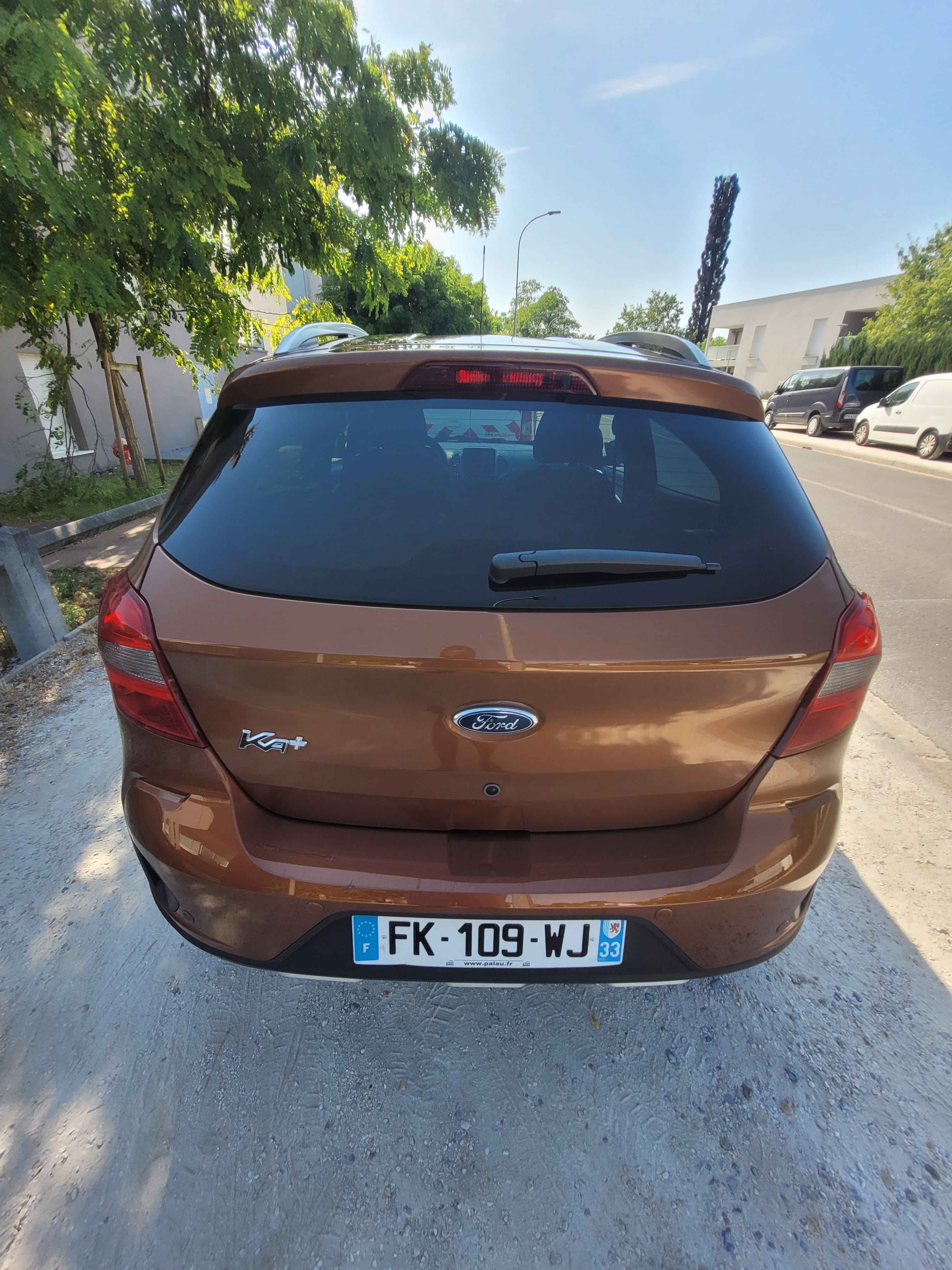 Ford KA+ avec GPS