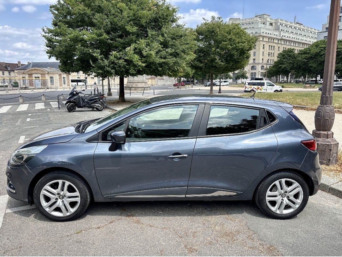 Renault Clio avec Climatisation