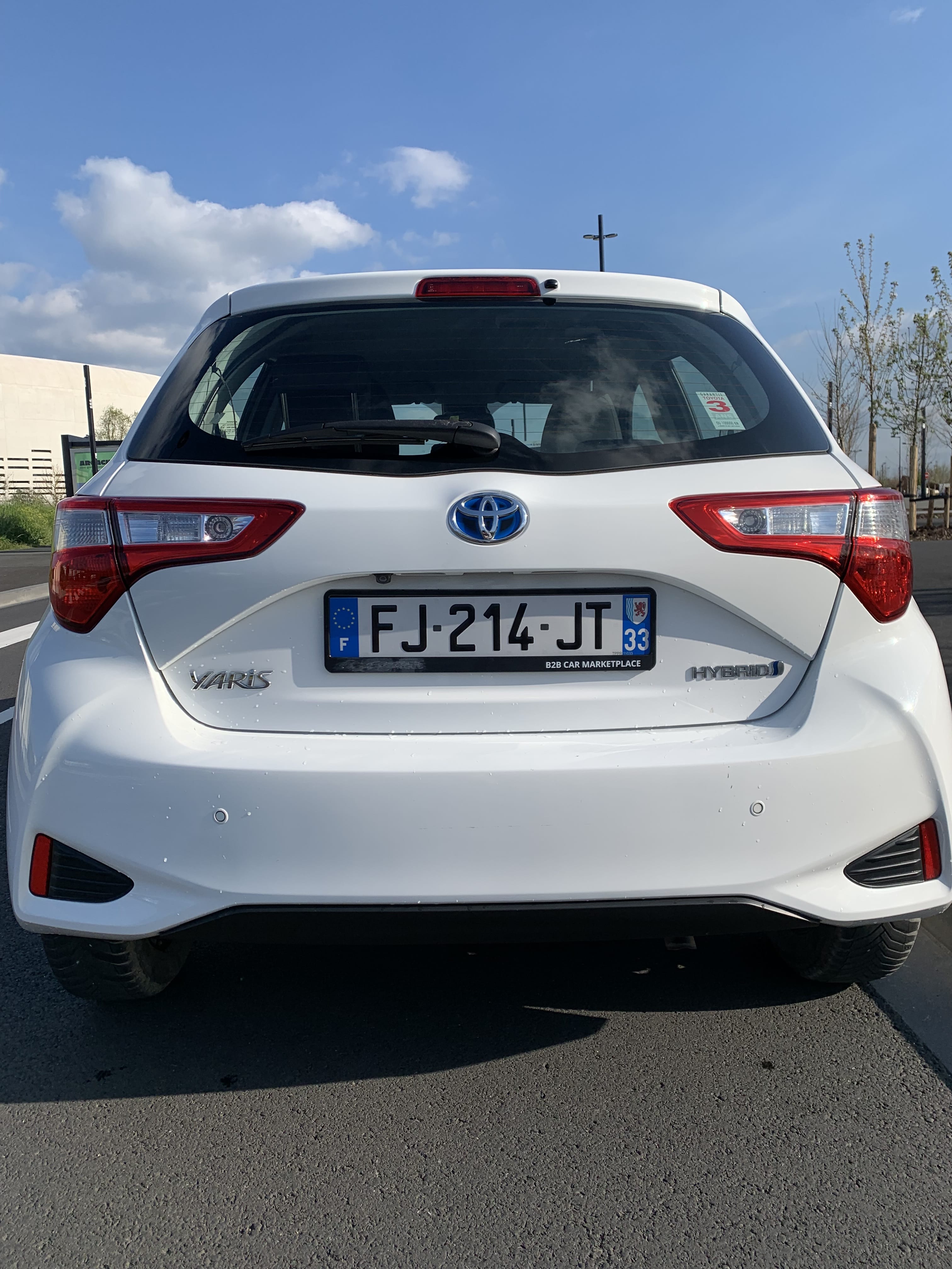 Toyota Yaris Hybride Toyota 1.5 - HYBRID Business - Automatique con Apple CarPlay