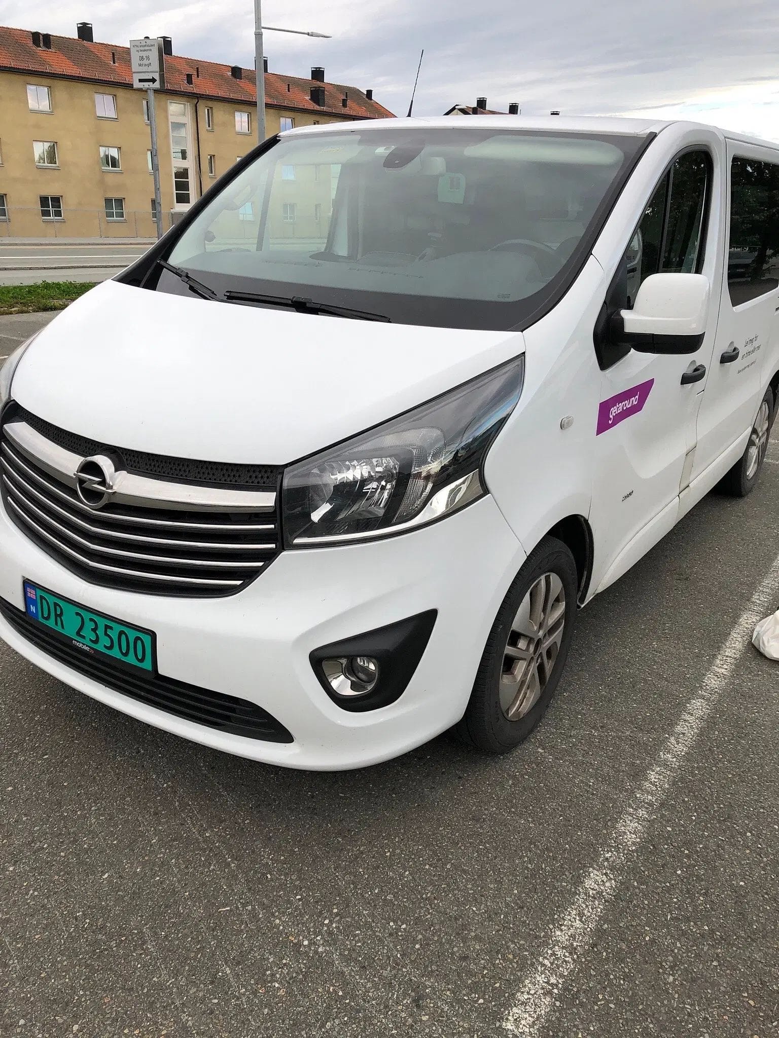 Opel Vivaro 1.6HDI BiTurbo with Air conditioning