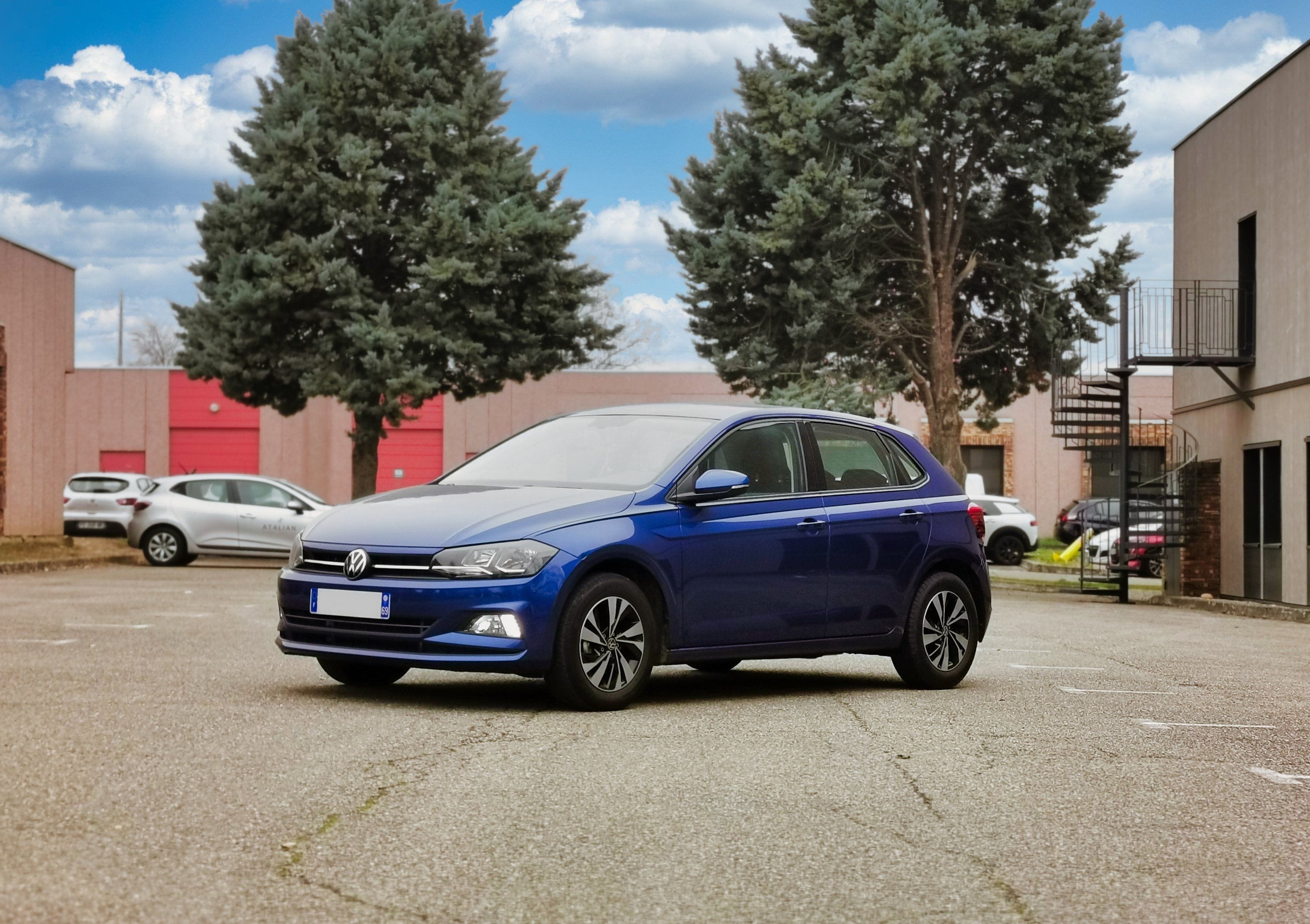 Volkswagen Polo FZ367YH, 2021, Essence 95, automatique