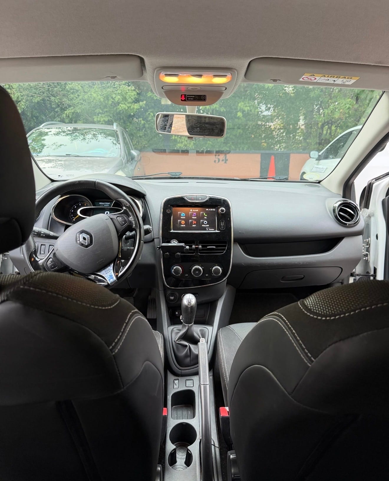 Renault Clio avec Régulateur de vitesse