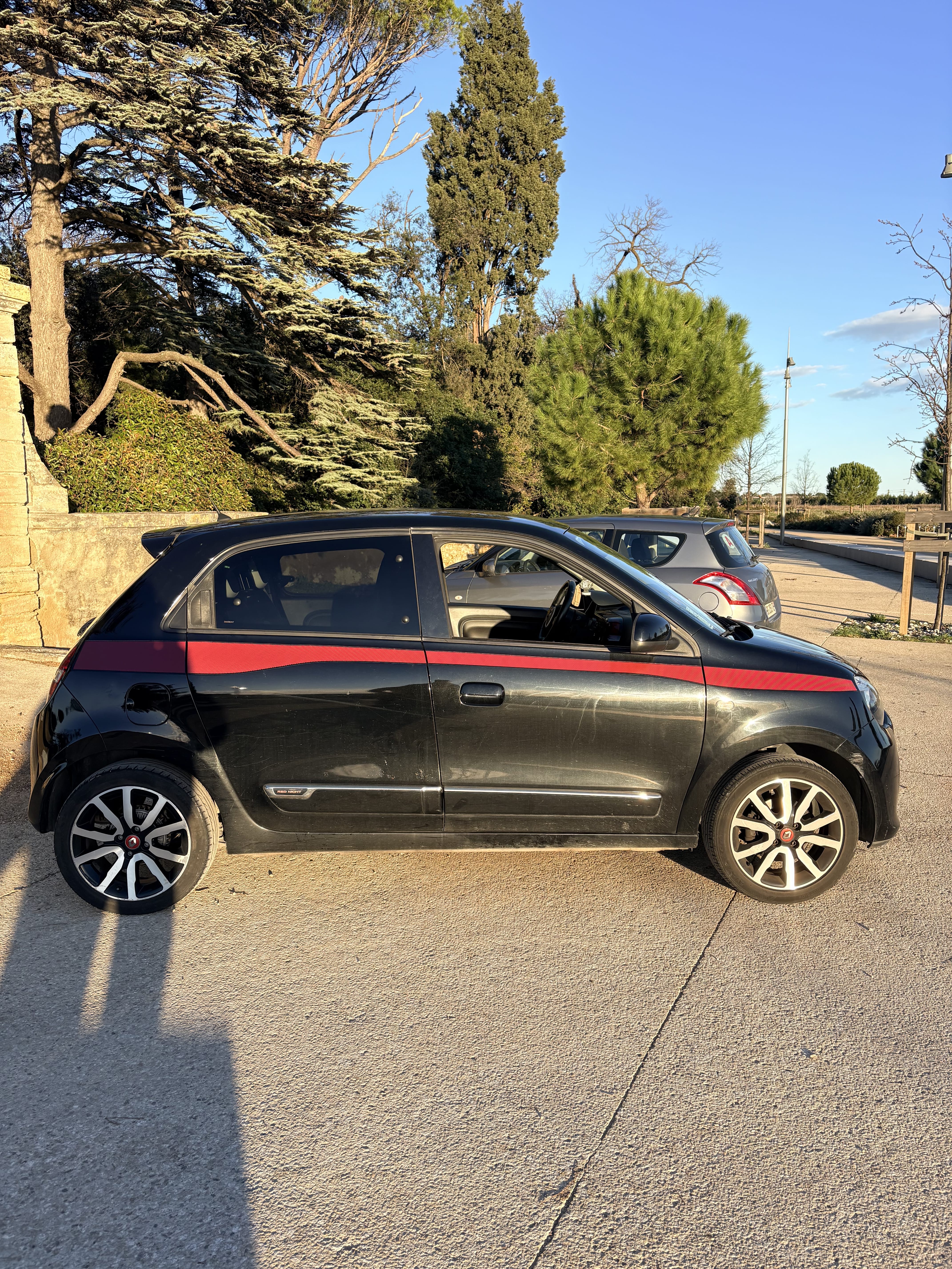 Renault Twingo III Red Night avec Climatisation
