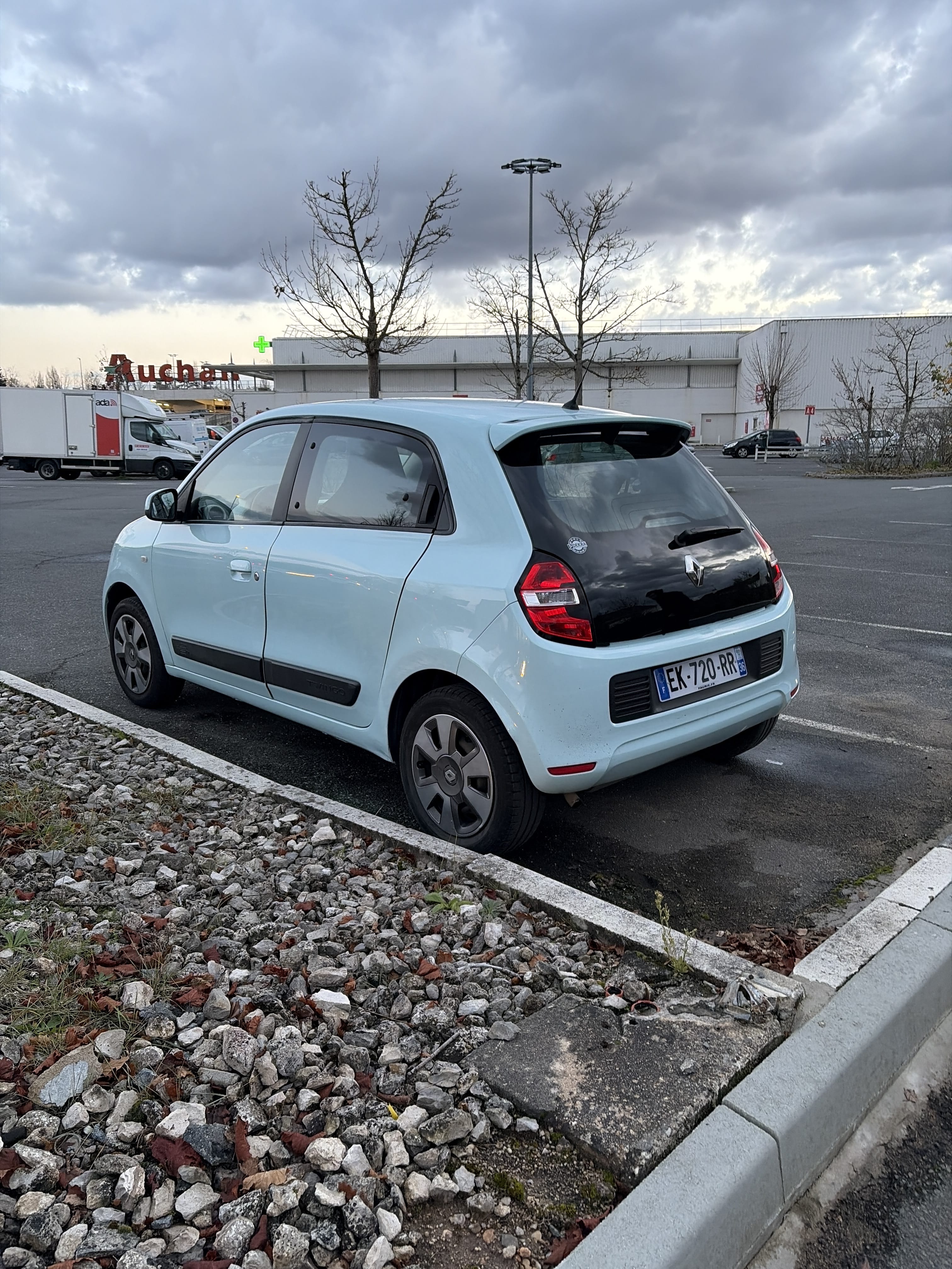 Renault Twingo III avec Régulateur de vitesse