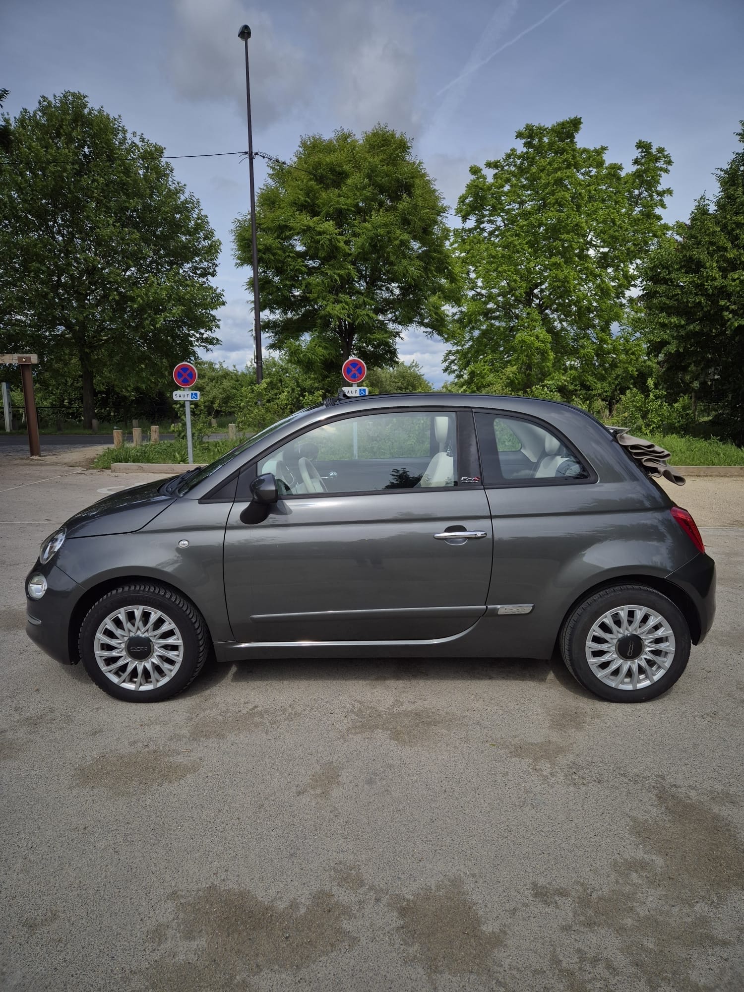 Fiat 500 C Hybride Cabriolet, 2021, Essence 95 / Électrique (hybride)