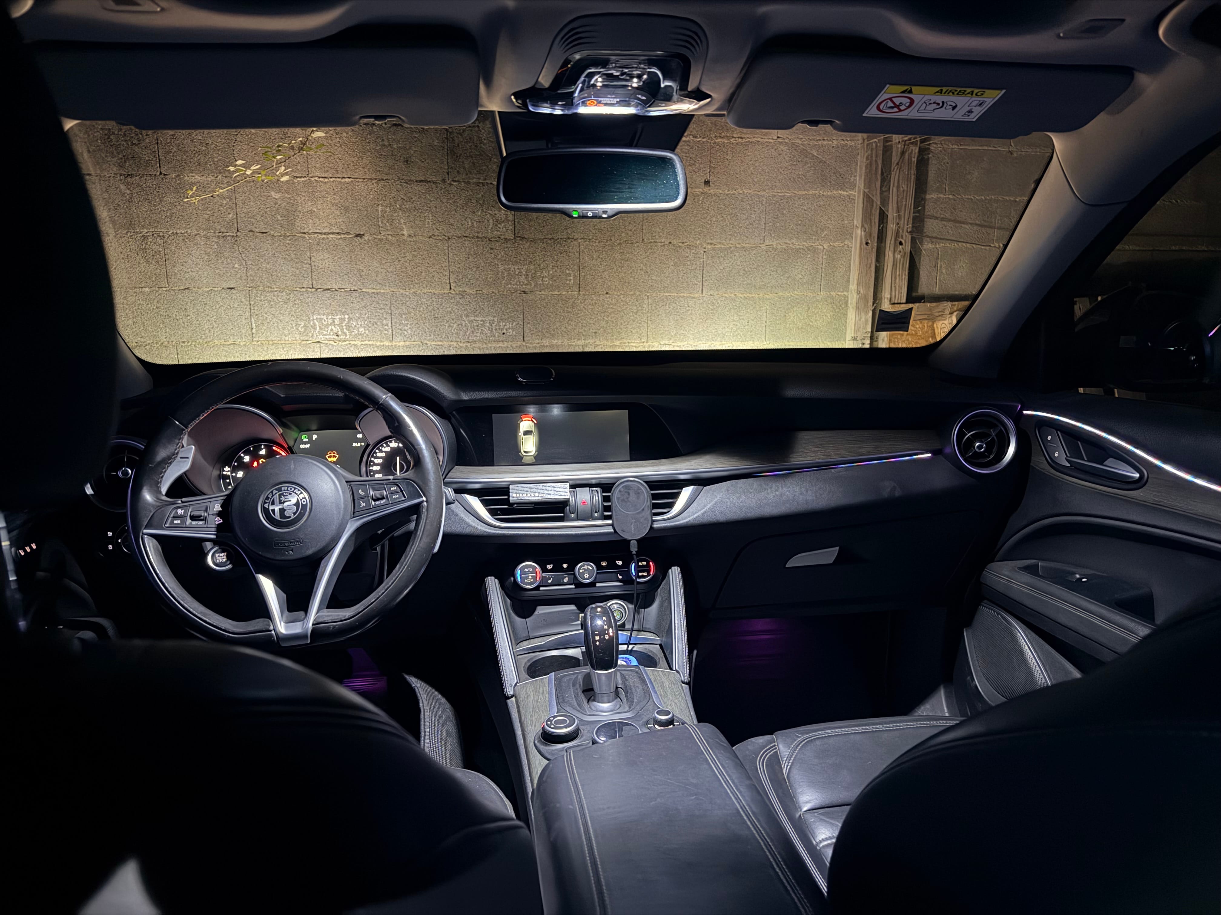 Alfa-Romeo Stelvio 2,2l 180cv avec Caméra de recul