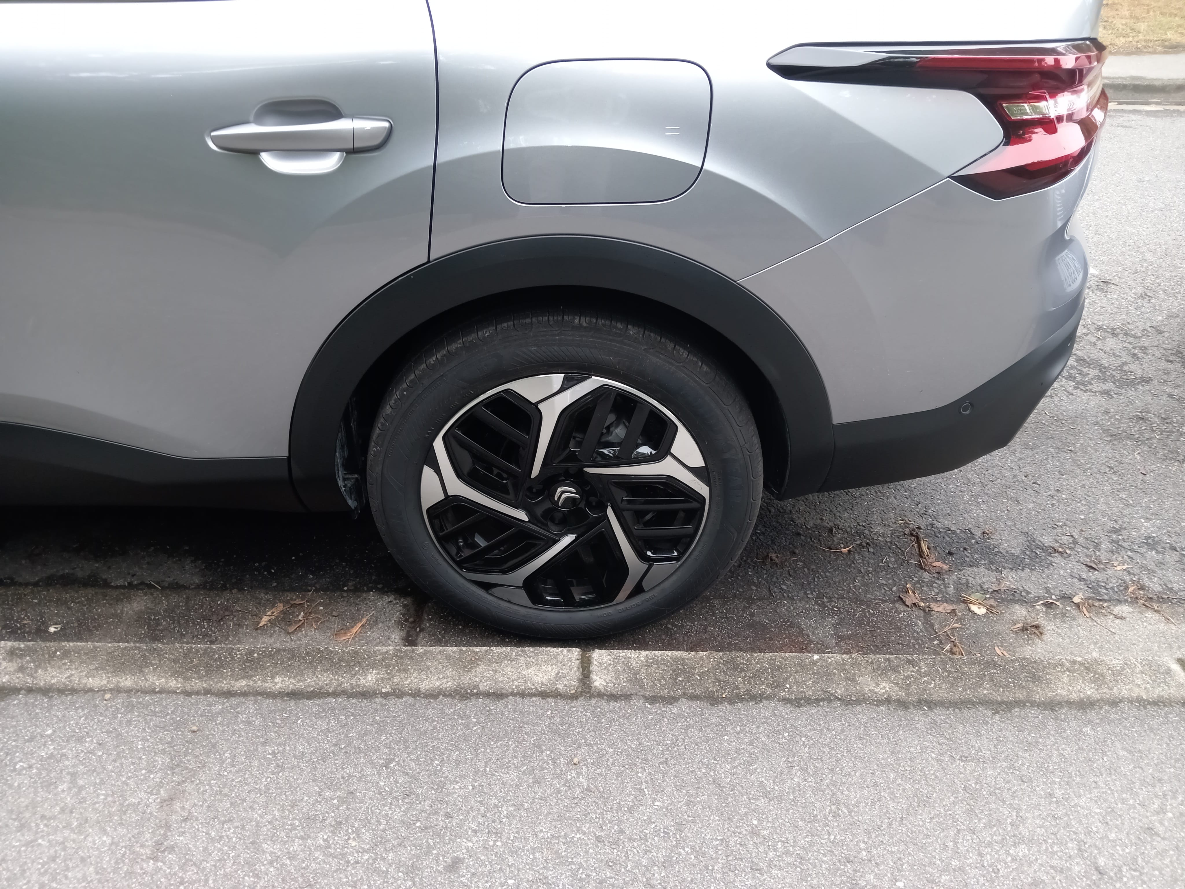 Citroen C4 avec Porte-vélos