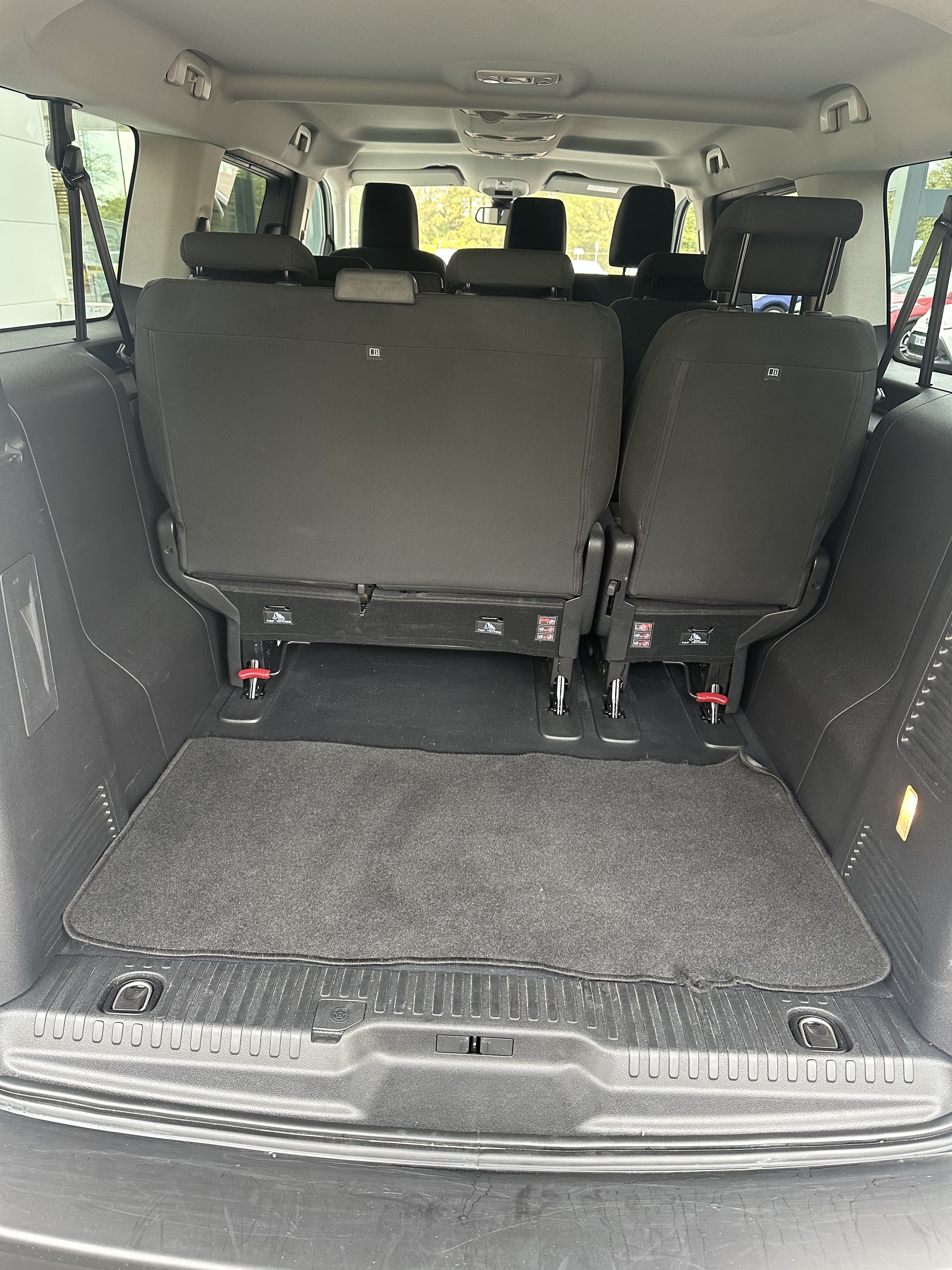 Toyota Proace Verso avec Apple CarPlay