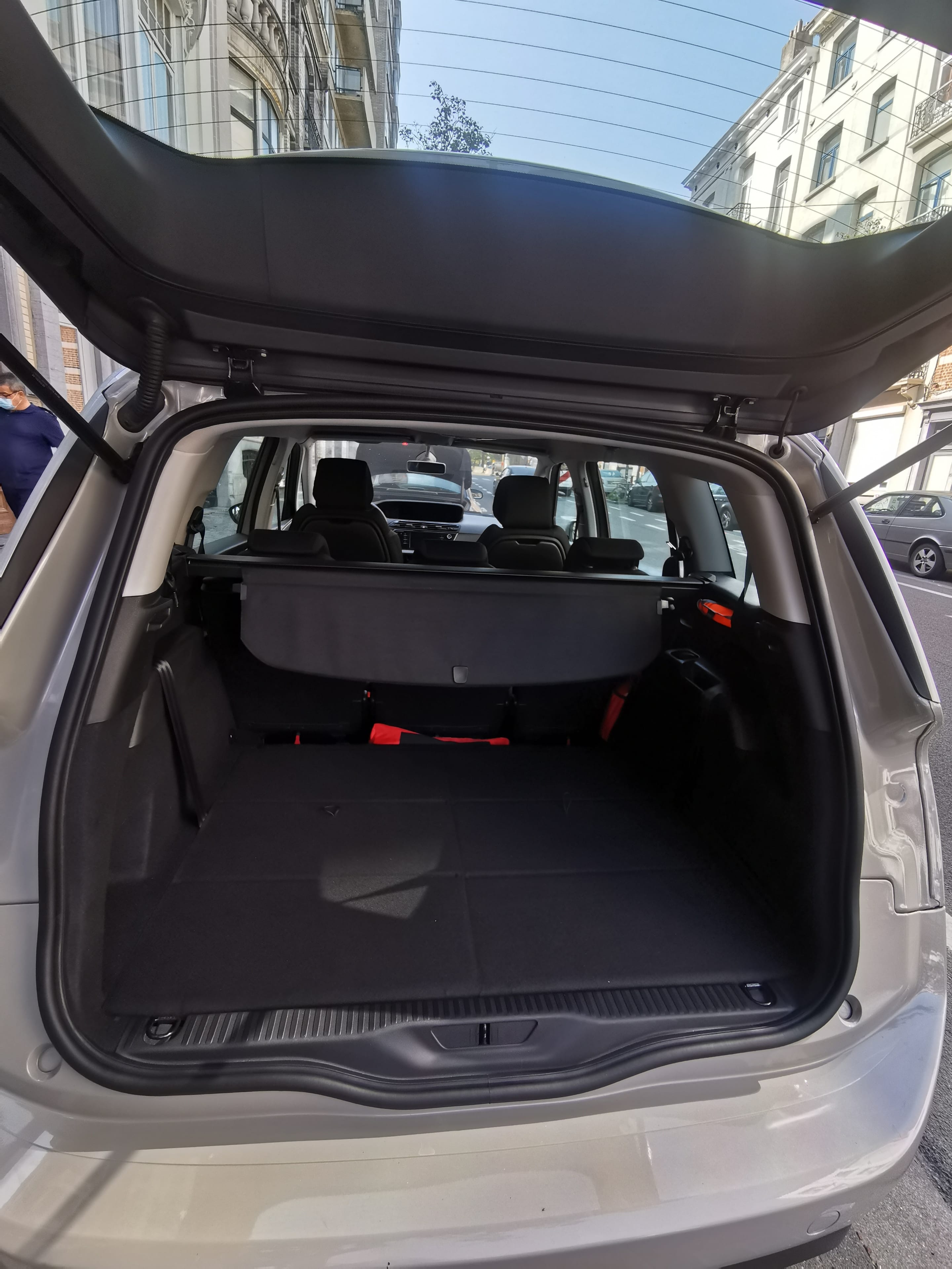 Citroen C4 Grand Spacetourer  1.2 PURETECH 130 BVM6 Feel with Snow chains