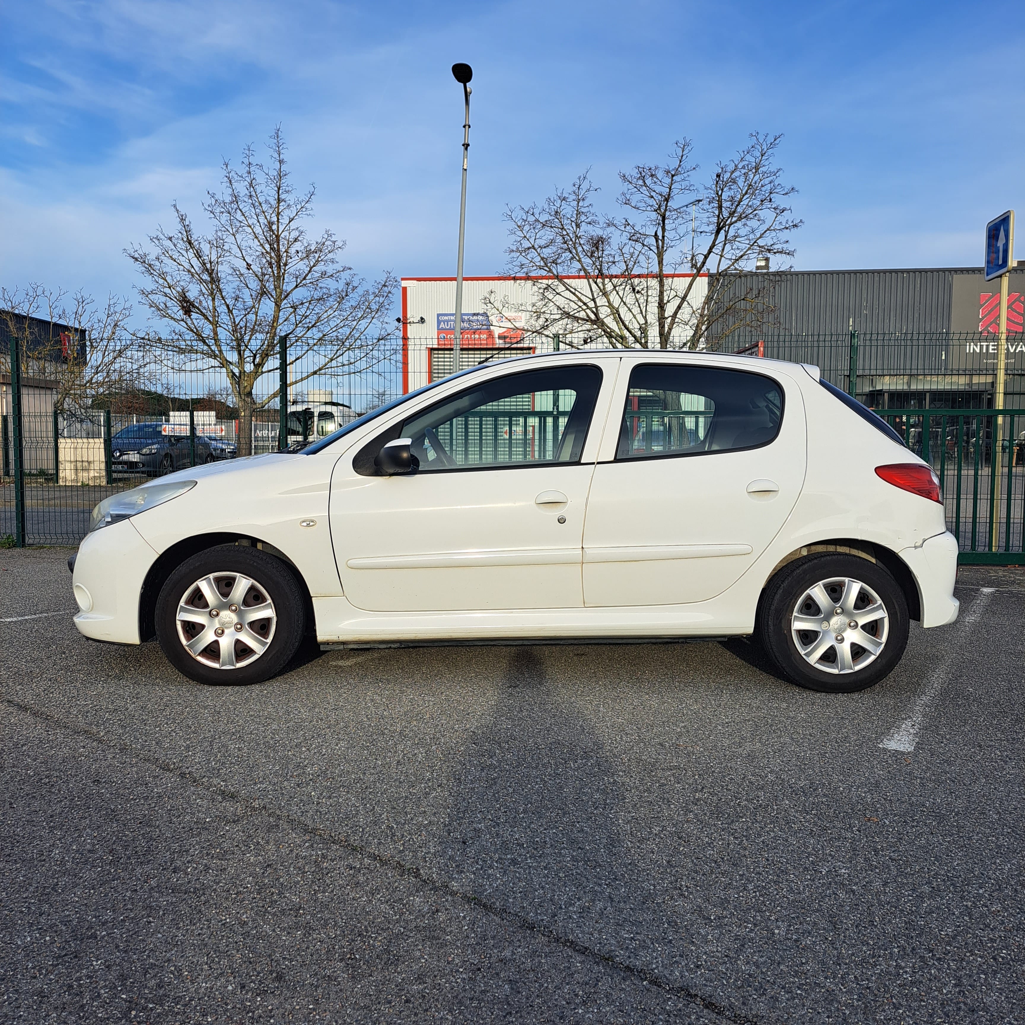 Peugeot 206+ avec Climatisation