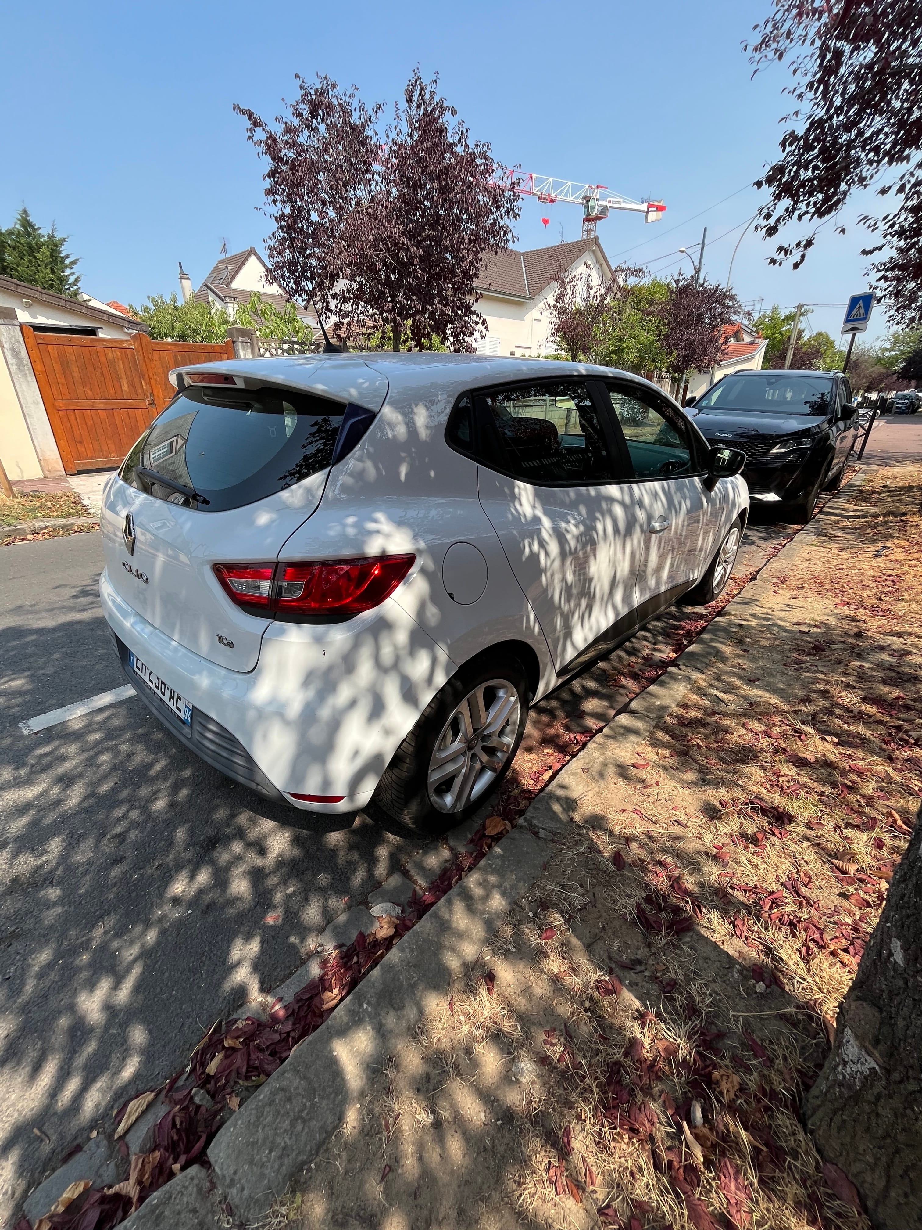 Renault Clio 4 . 90ch  essence avec Régulateur de vitesse