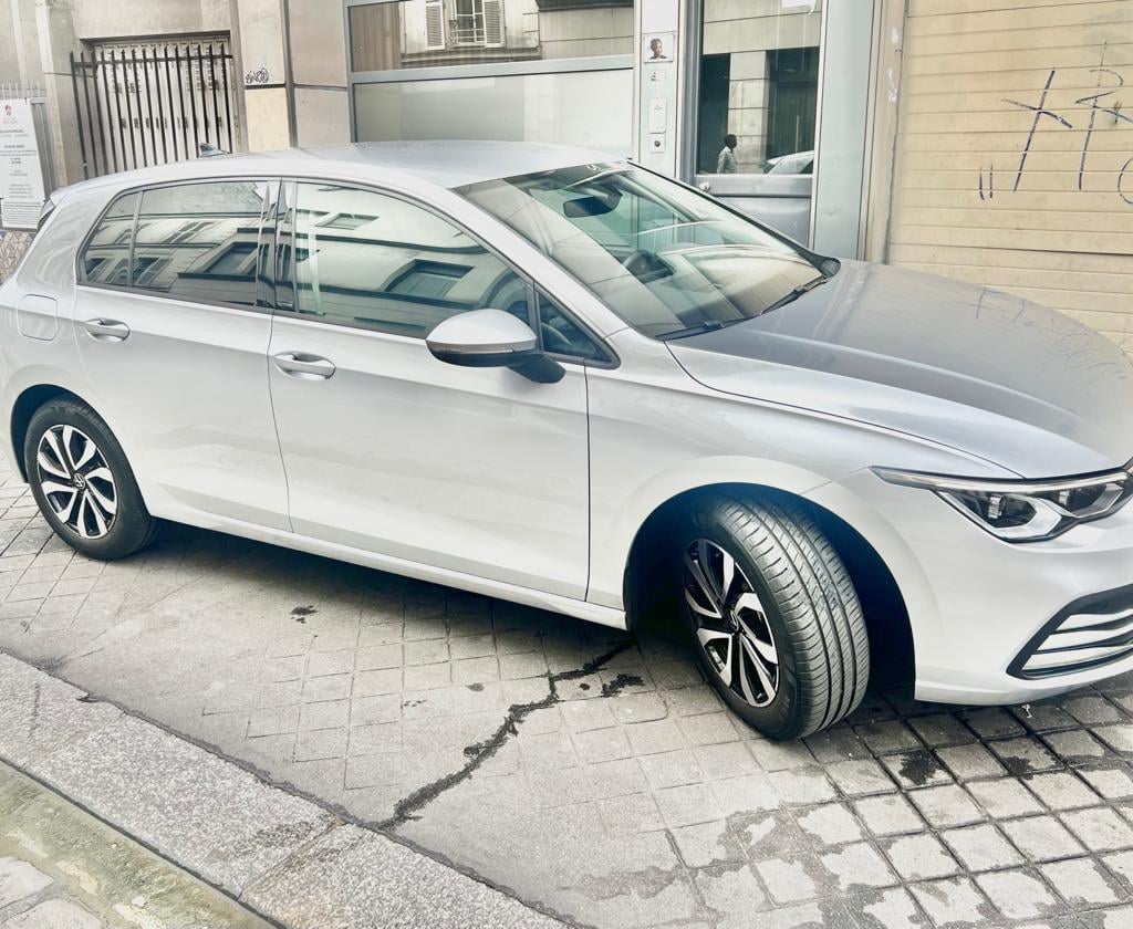 Volkswagen Golf avec Apple CarPlay