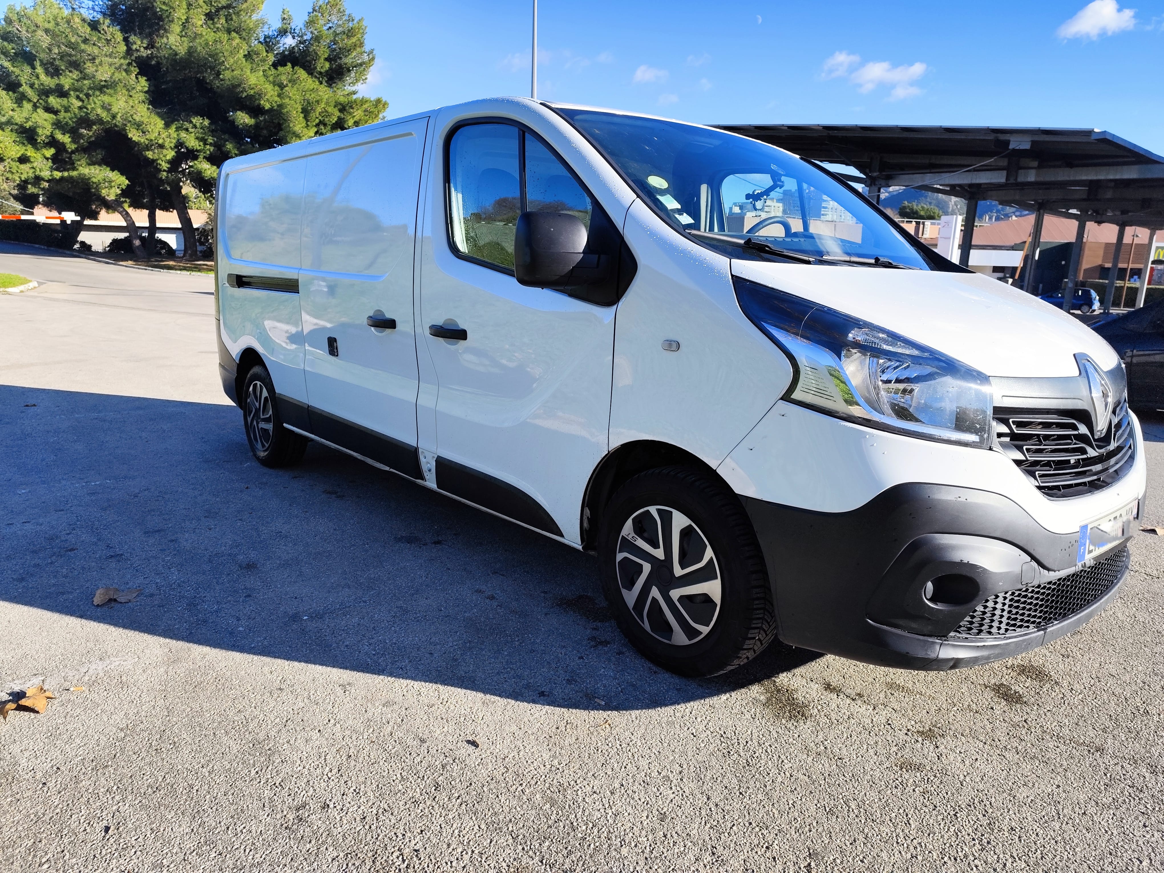 Renault Trafic Renault Trafic L2H1 Climatisé 3 Places 7m3