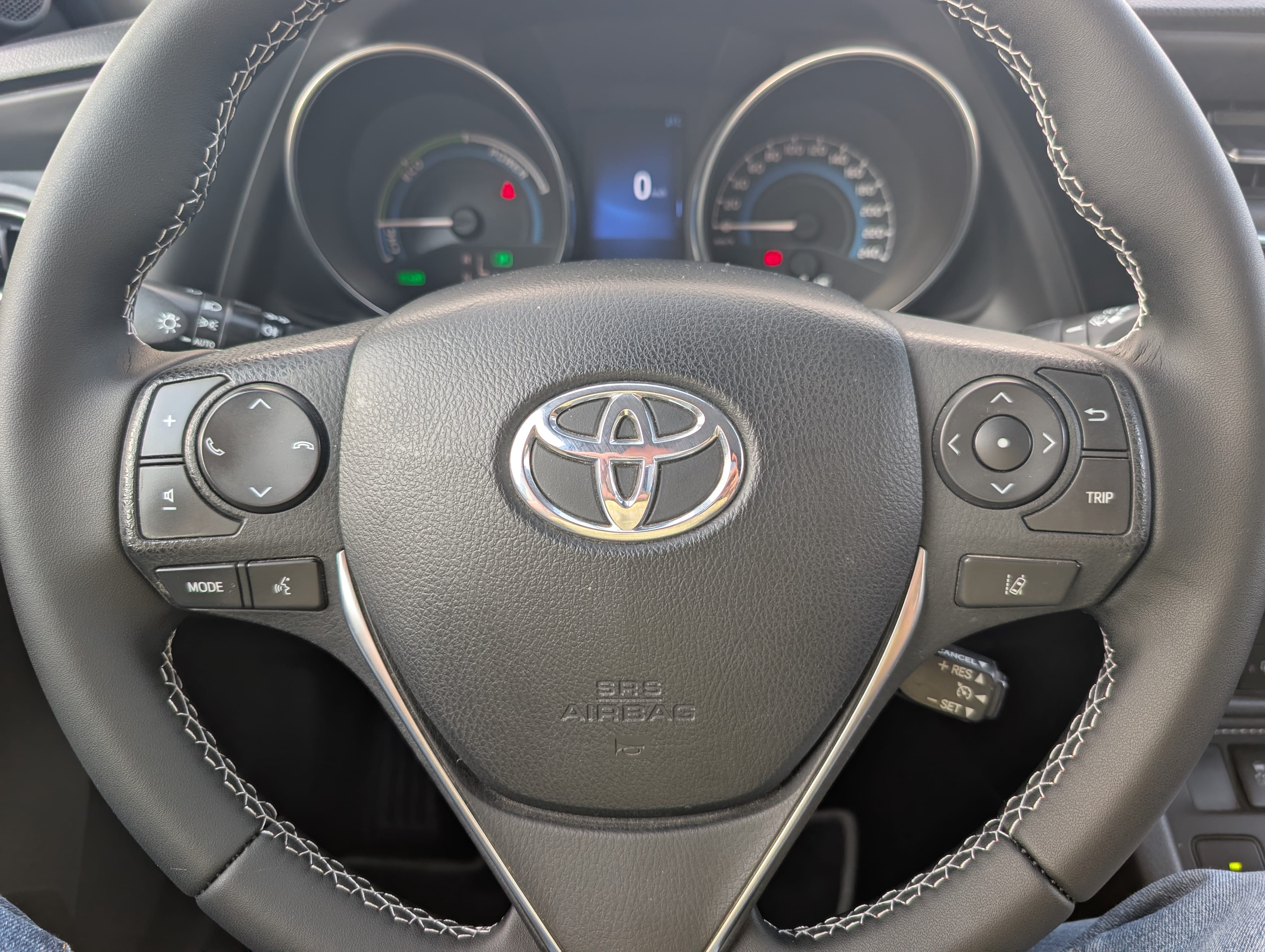 Toyota Auris Hibrido 2018 met Cruise control
