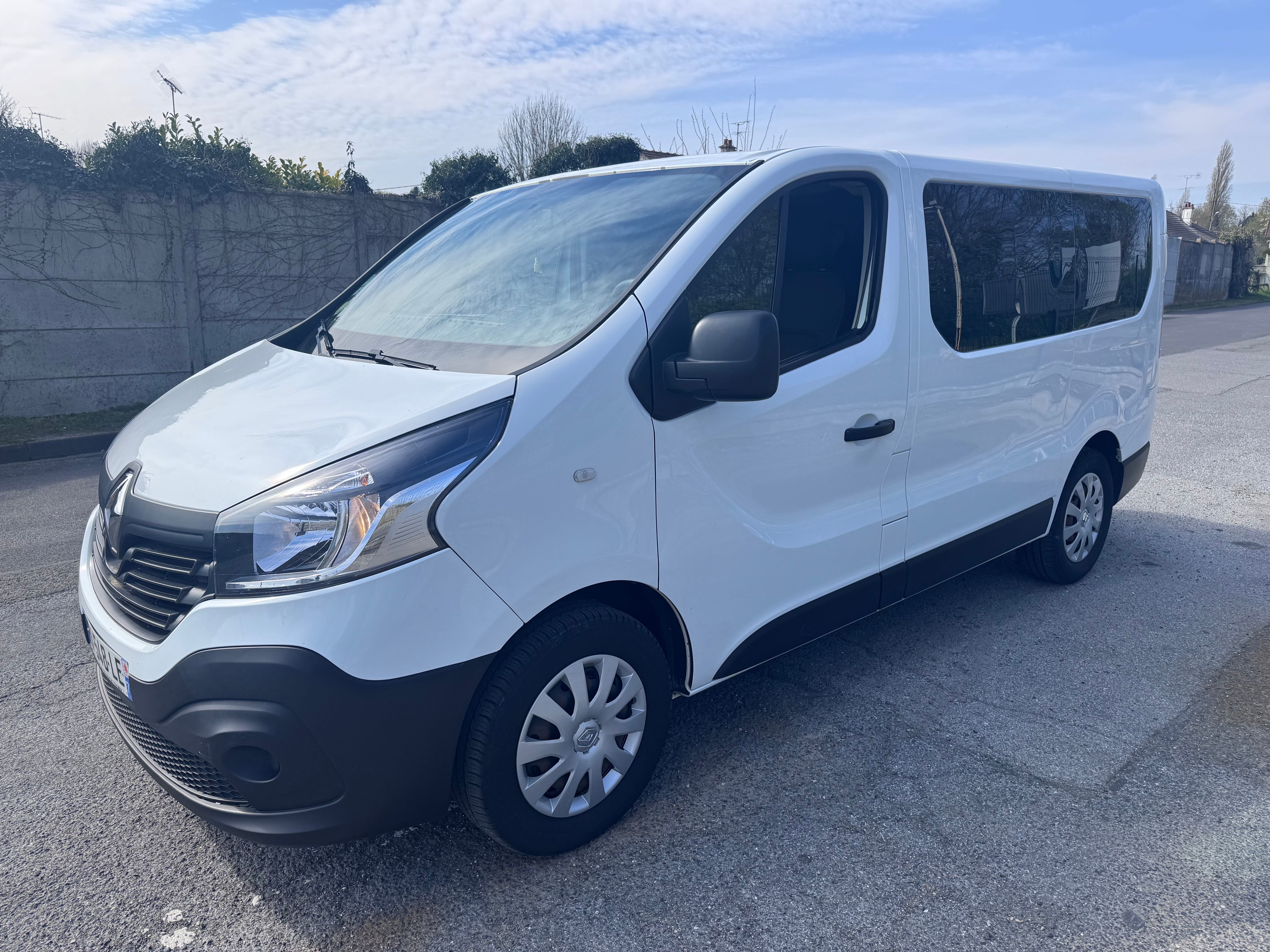 Renault Trafic Passenger avec Climatisation