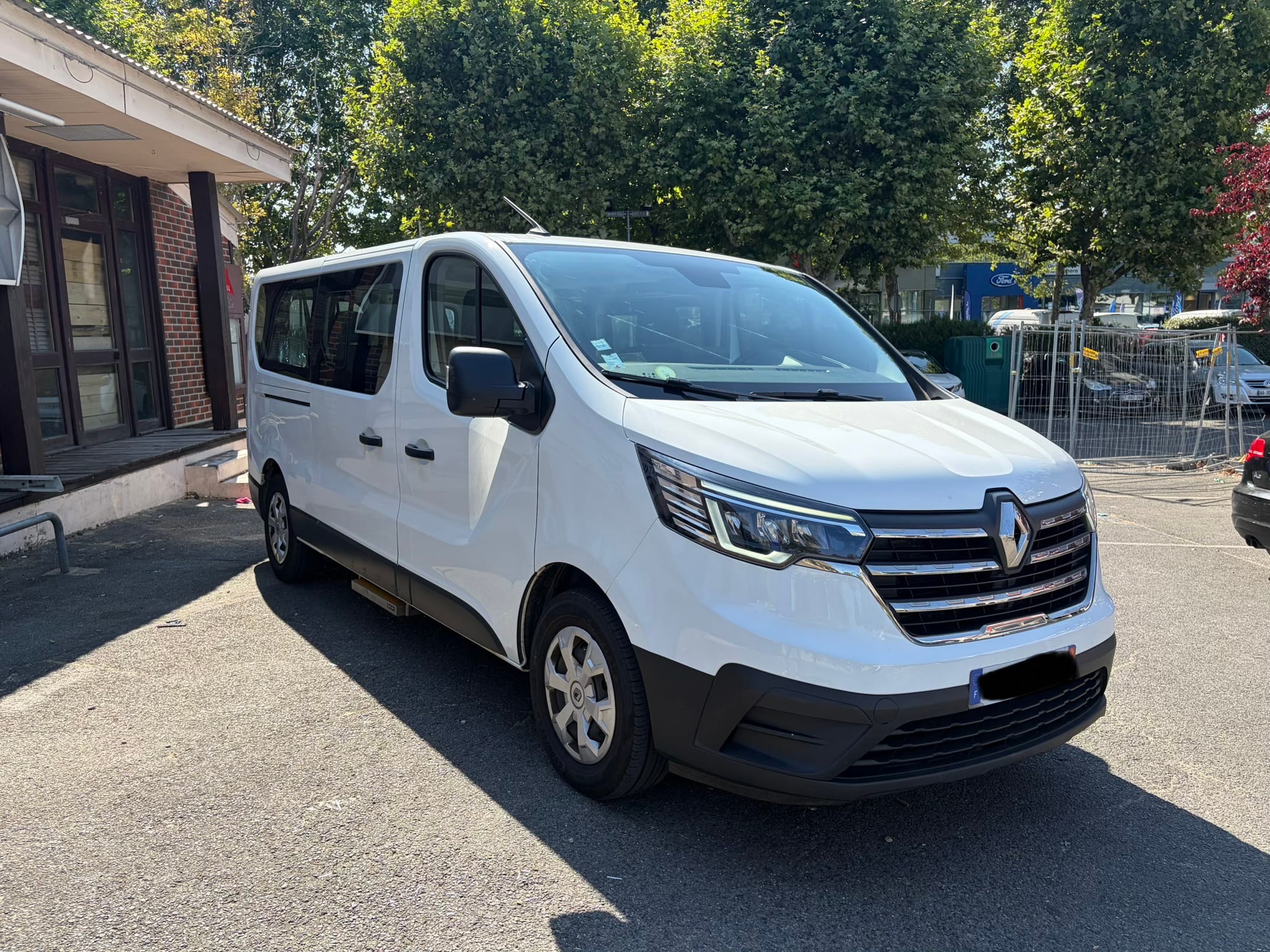 Renault Trafic Passenger  minibus 9 places DCI 150 ch avec Android Auto