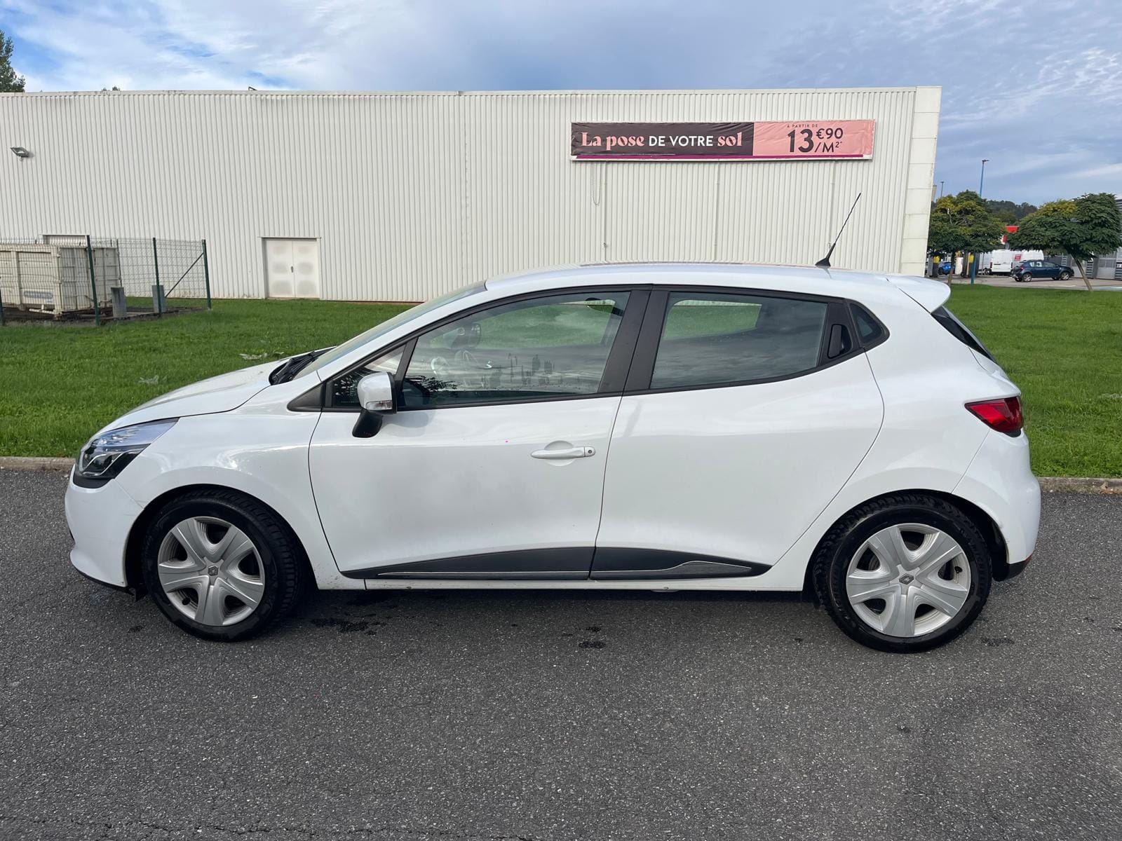 Renault Clio avec Climatisation