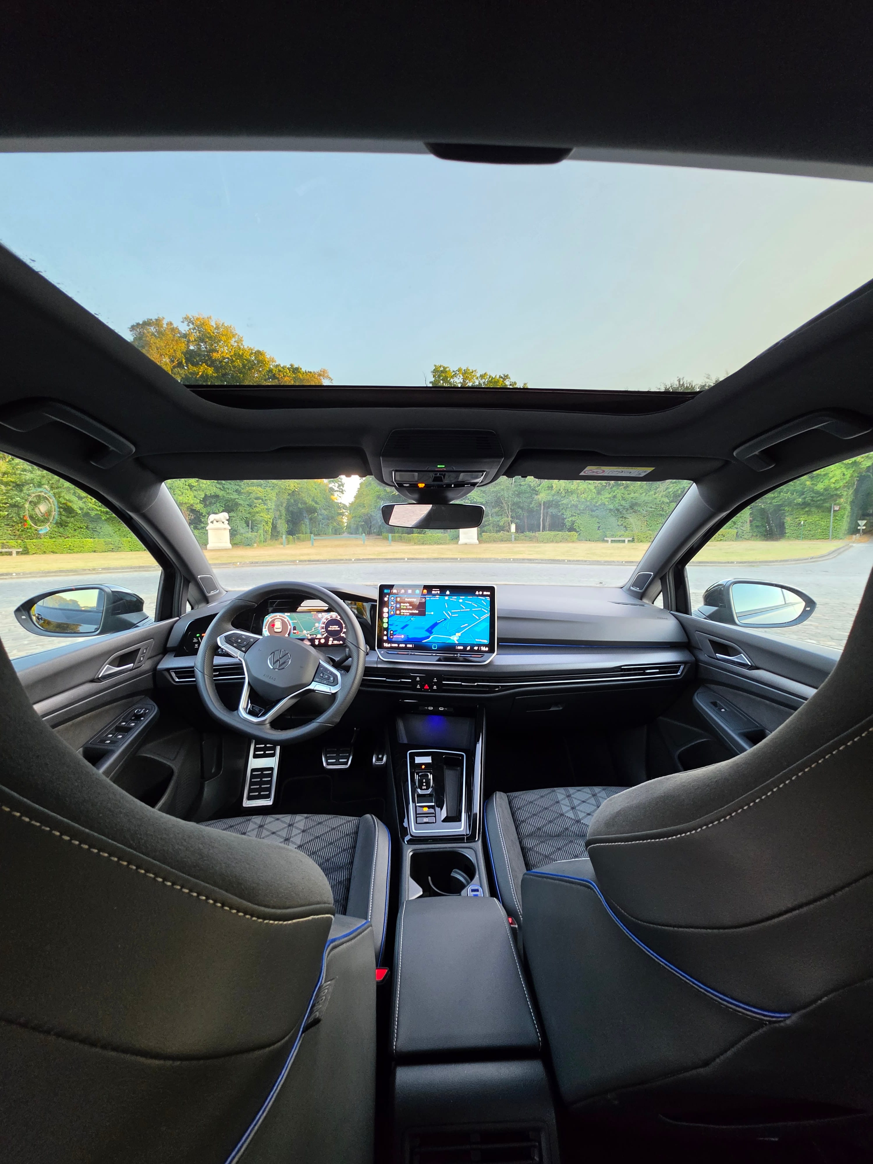 Volkswagen Golf R-Line 2.0 TDI avec GPS
