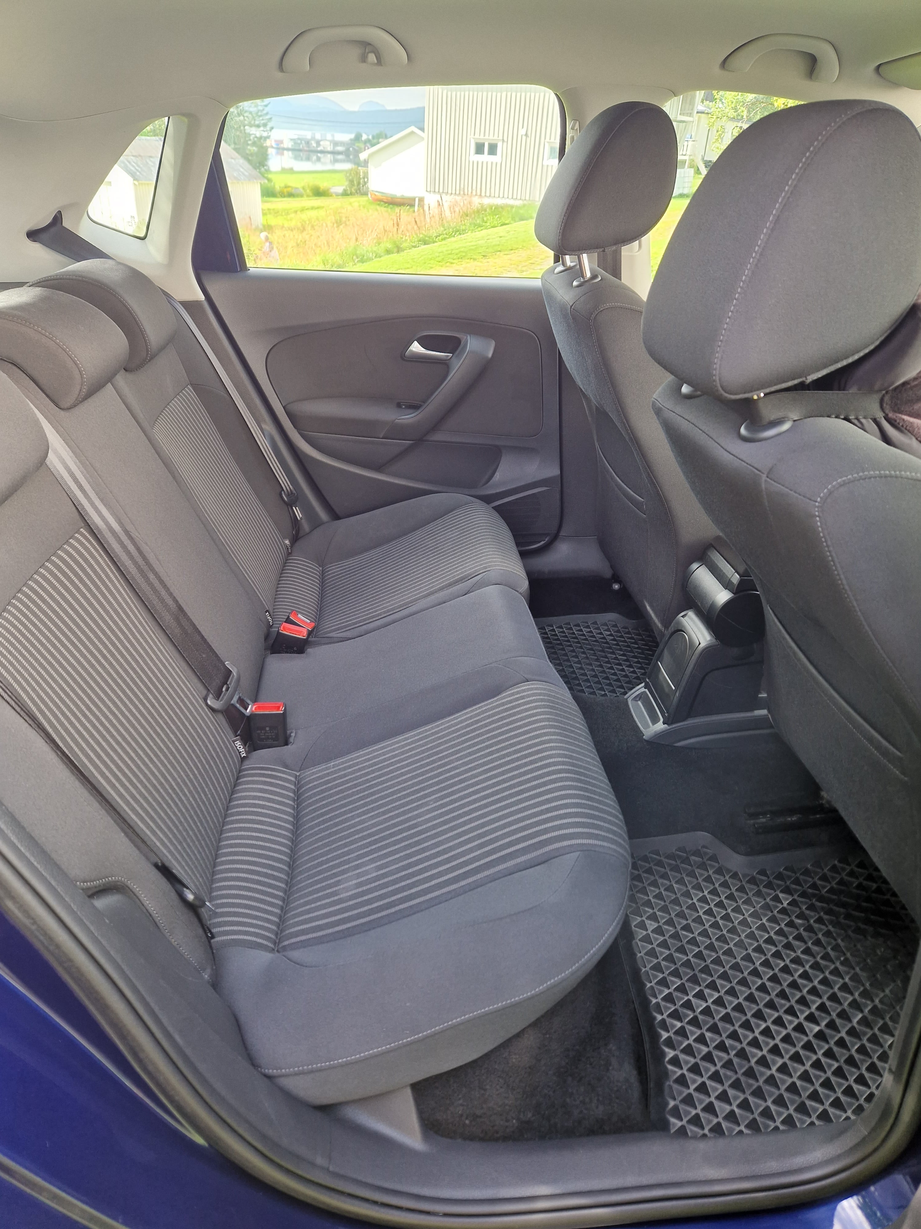 Volkswagen Polo med Lydinngang