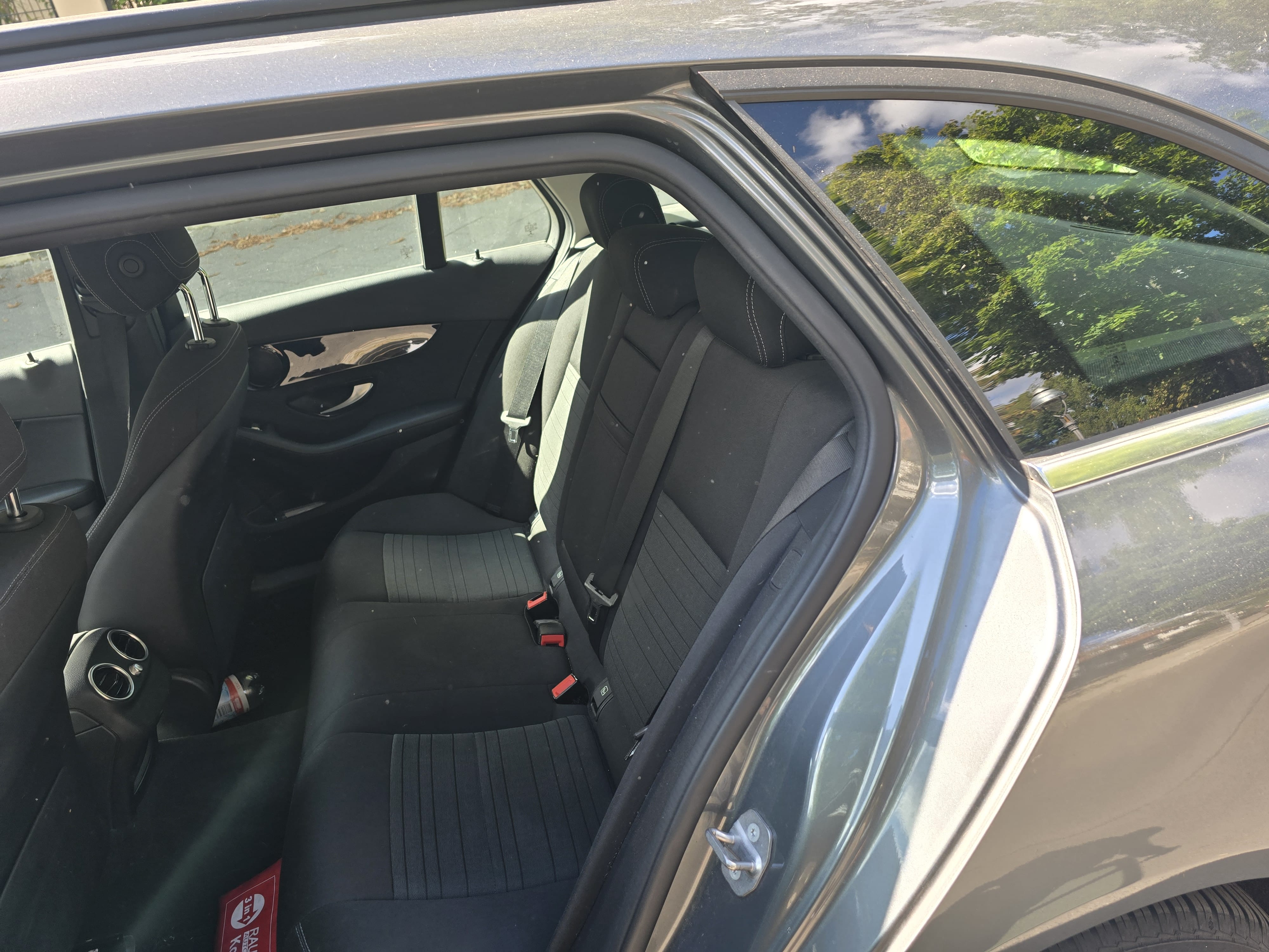 Mercedes-Benz C-Klasse mit Audio-/iPod-Zugang