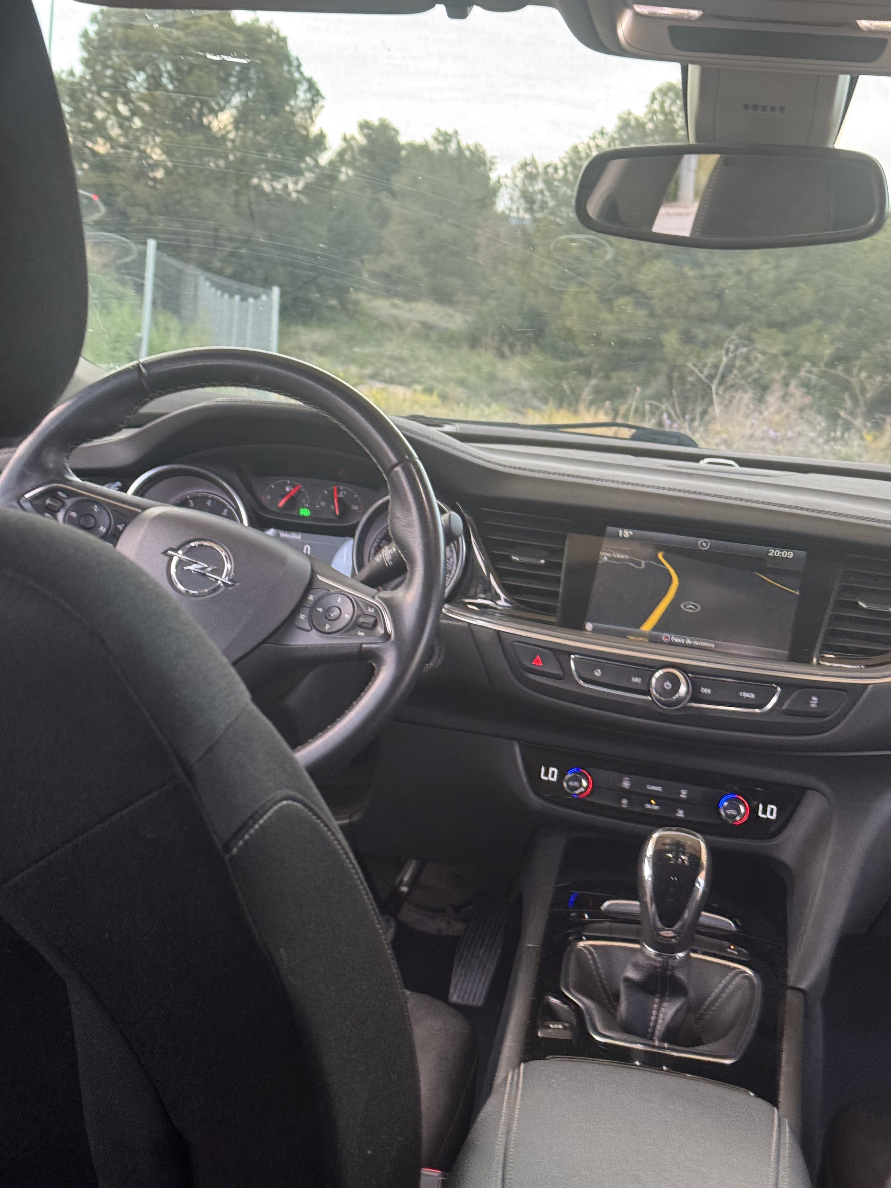 Opel Insignia con Control de velocidad