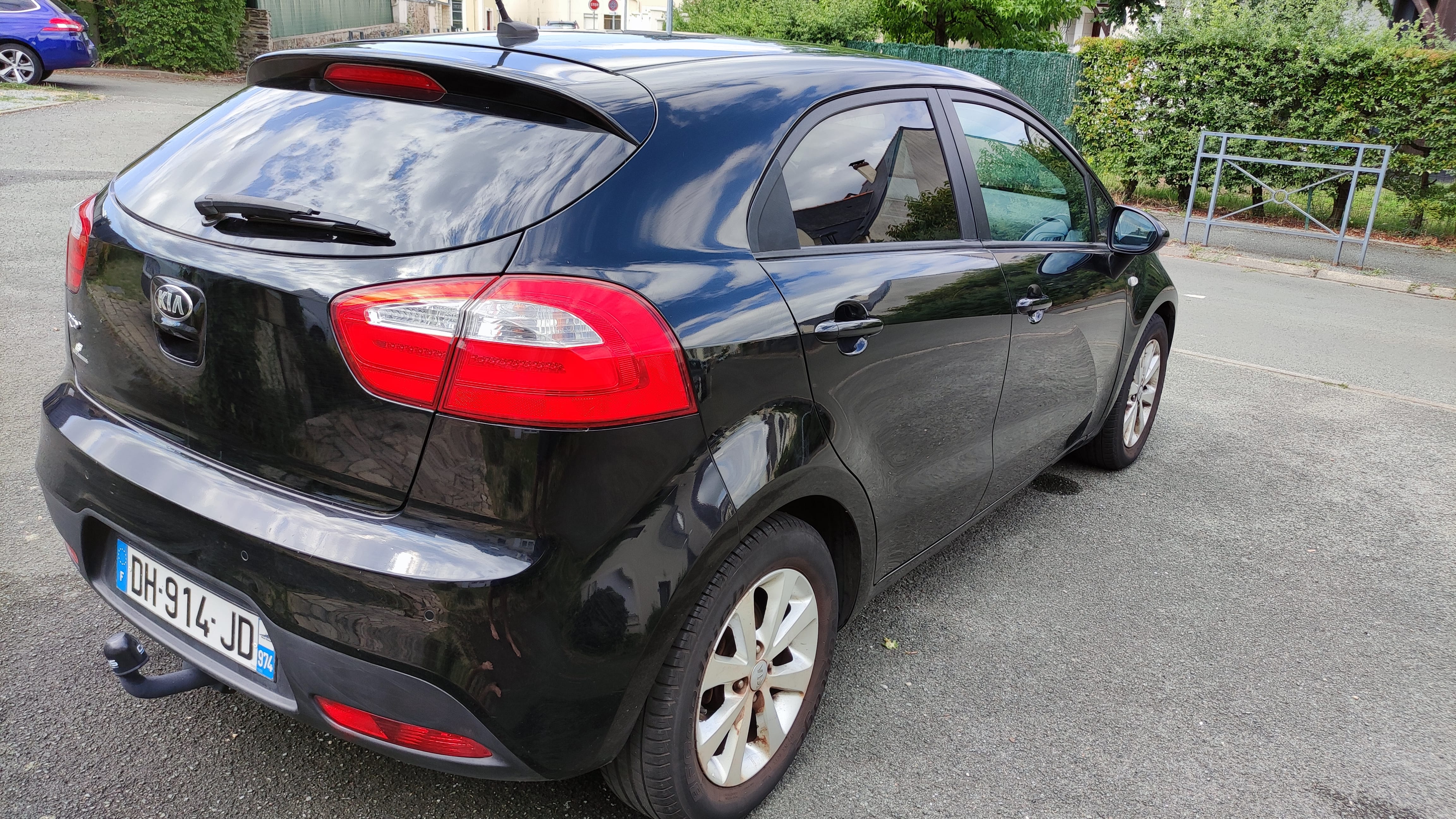 Kia Rio avec GPS