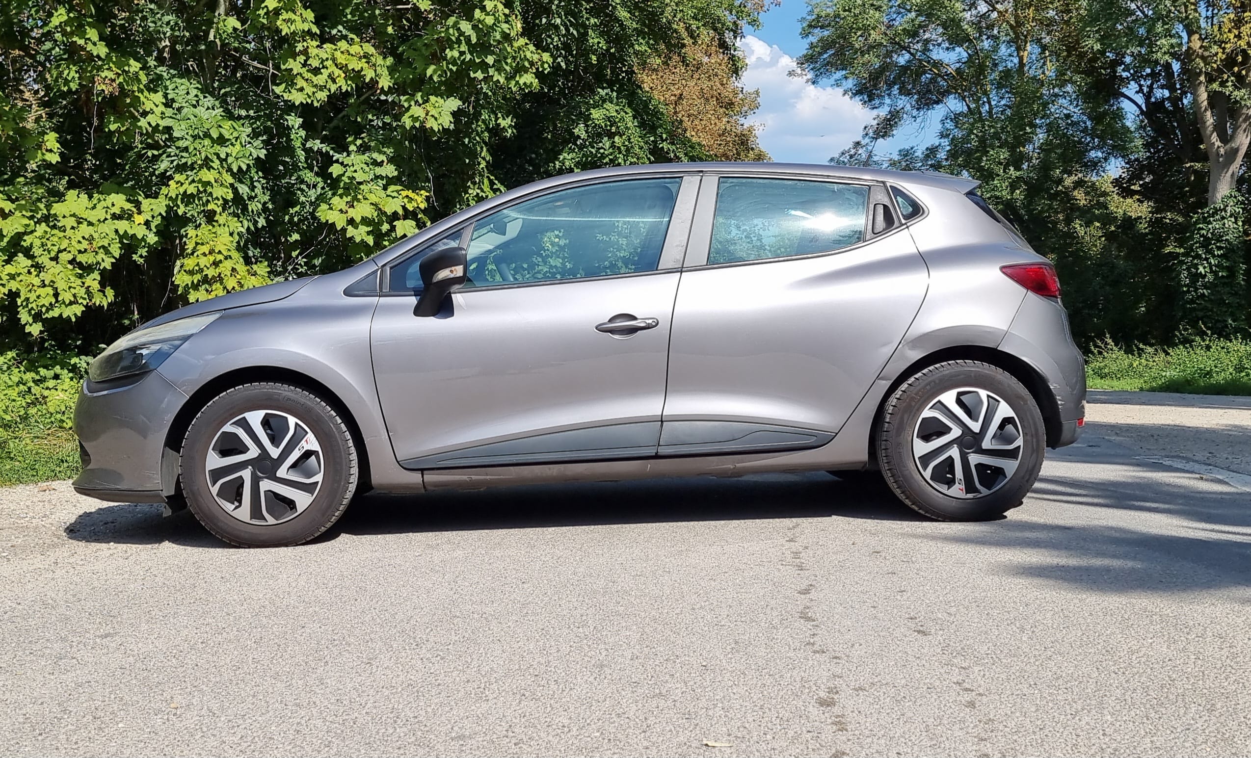 Renault Clio avec Climatisation